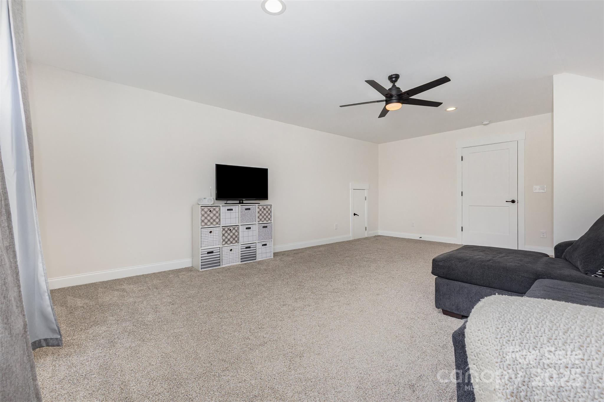 Magnolia - Residential