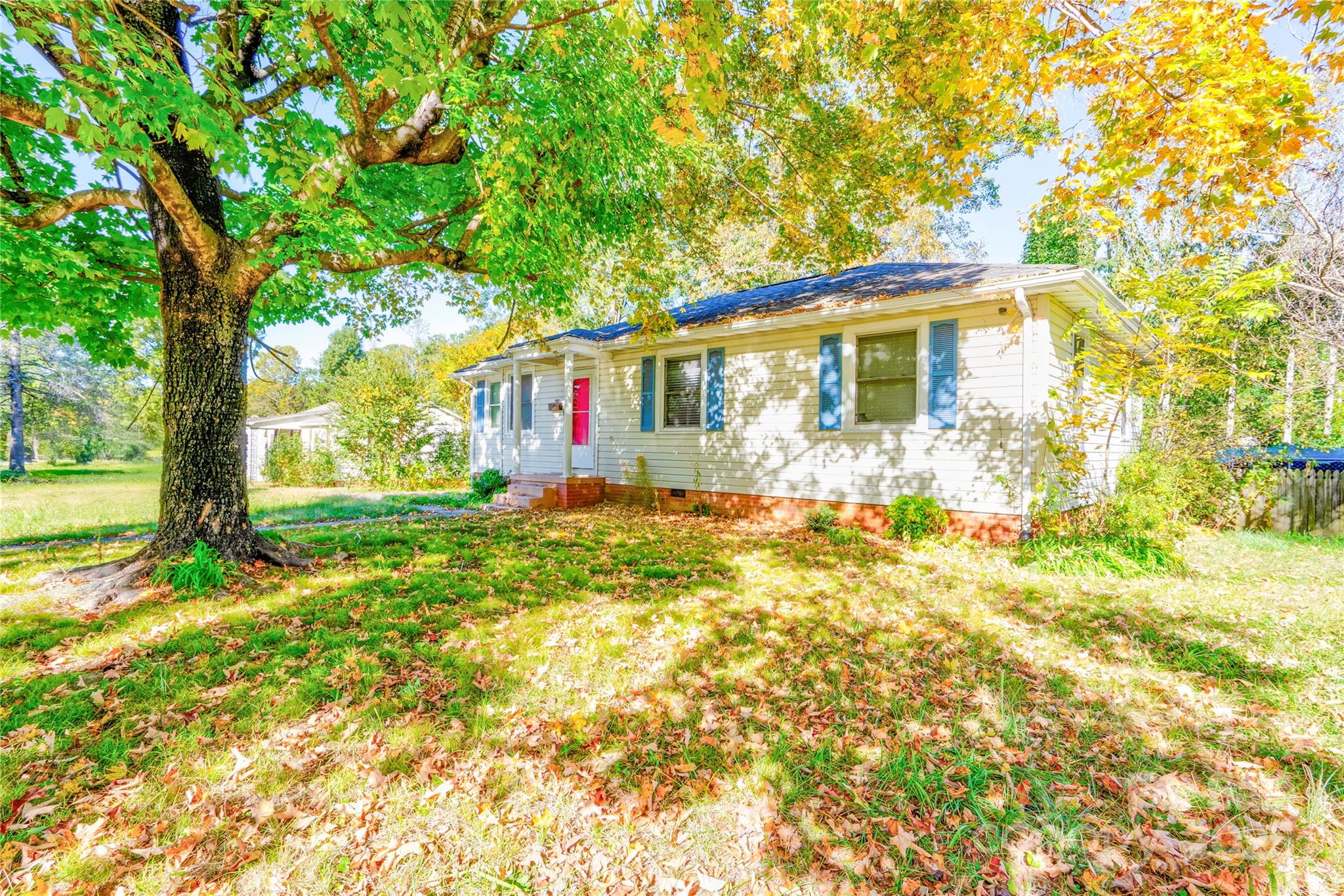 302 Houser Street
