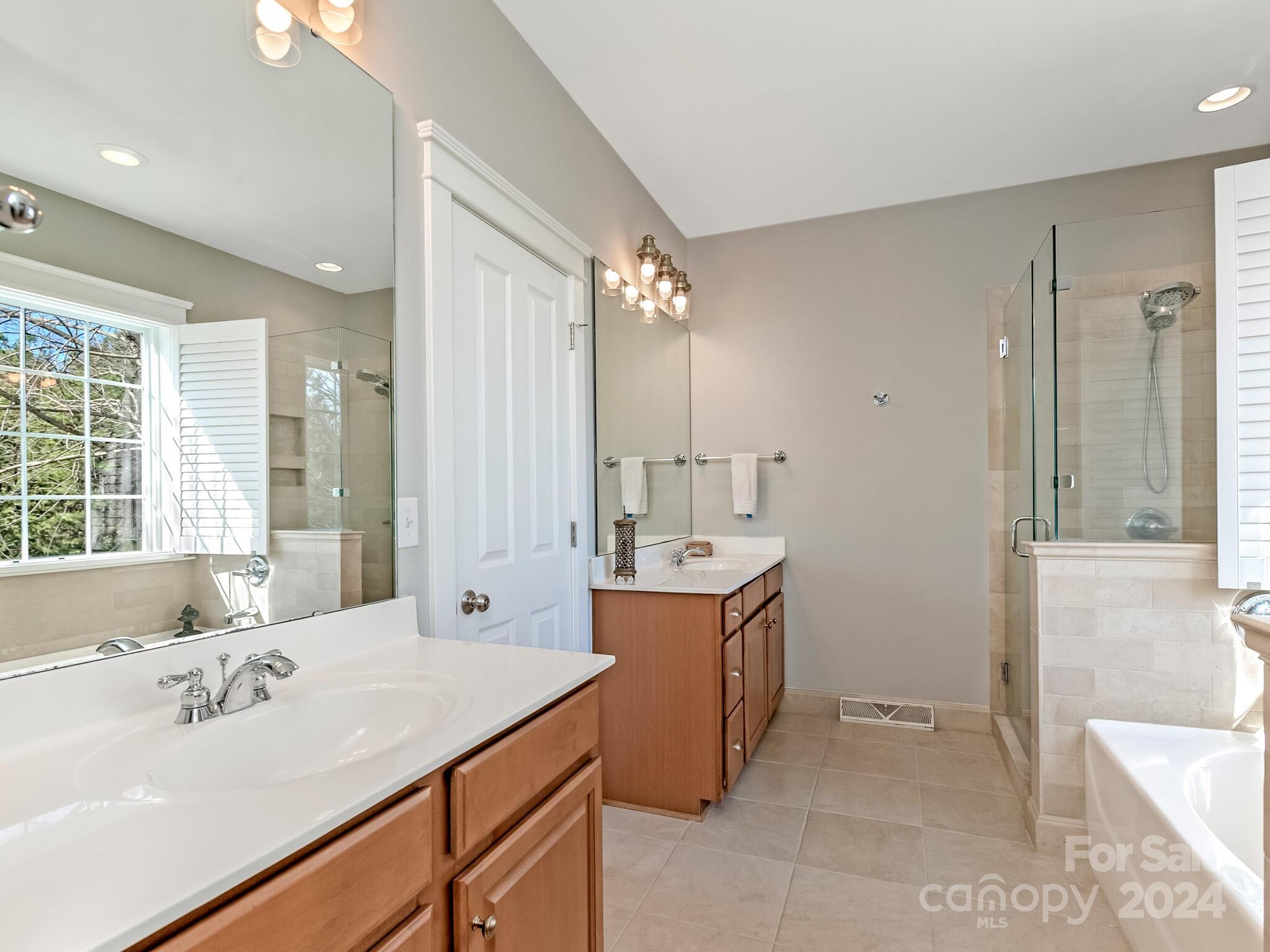 Lakeshore - Residential