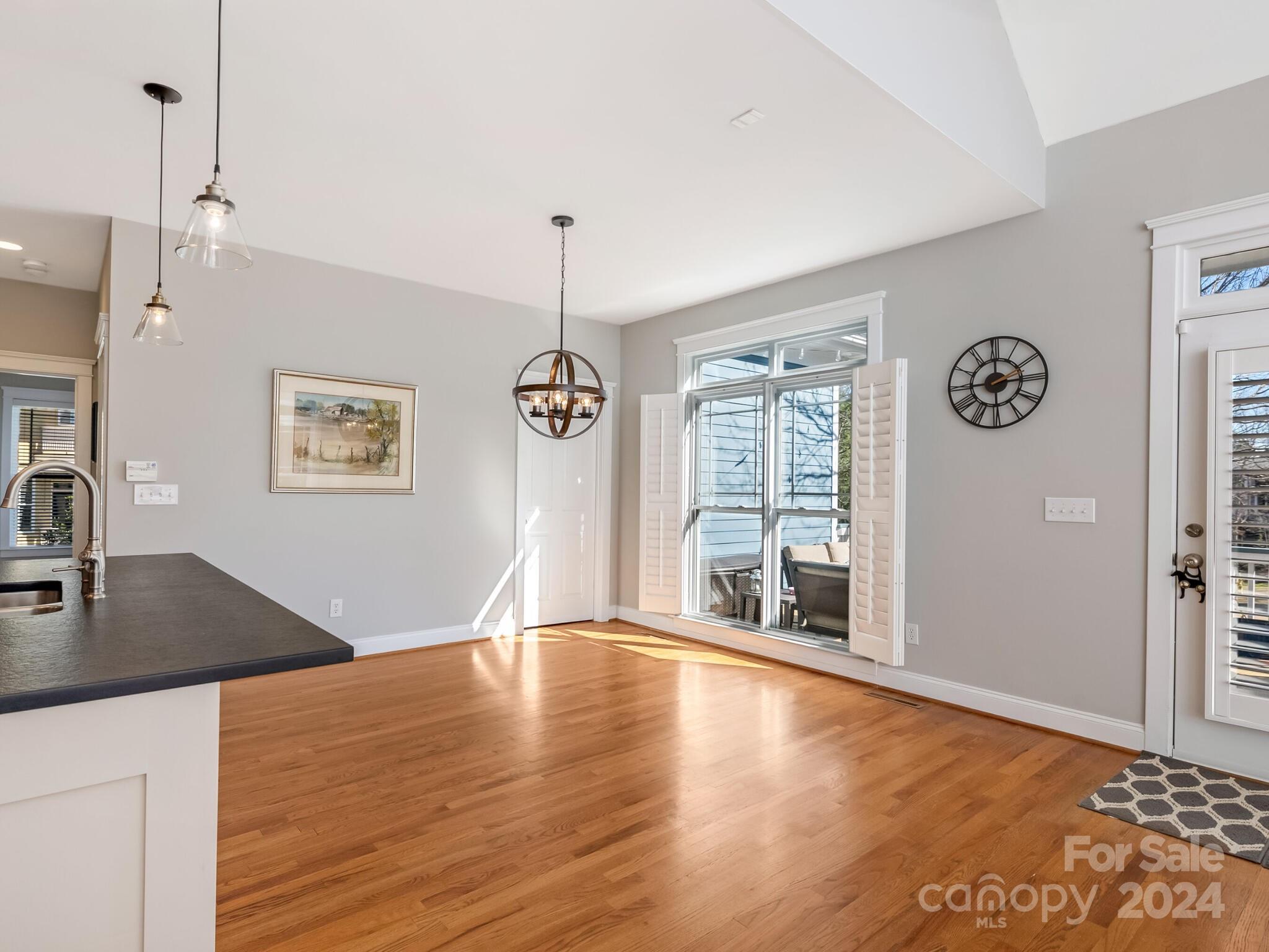 Lakeshore - Residential