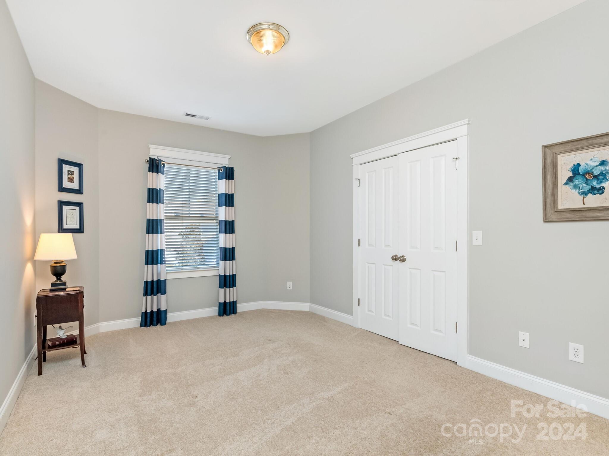 Lakeshore - Residential