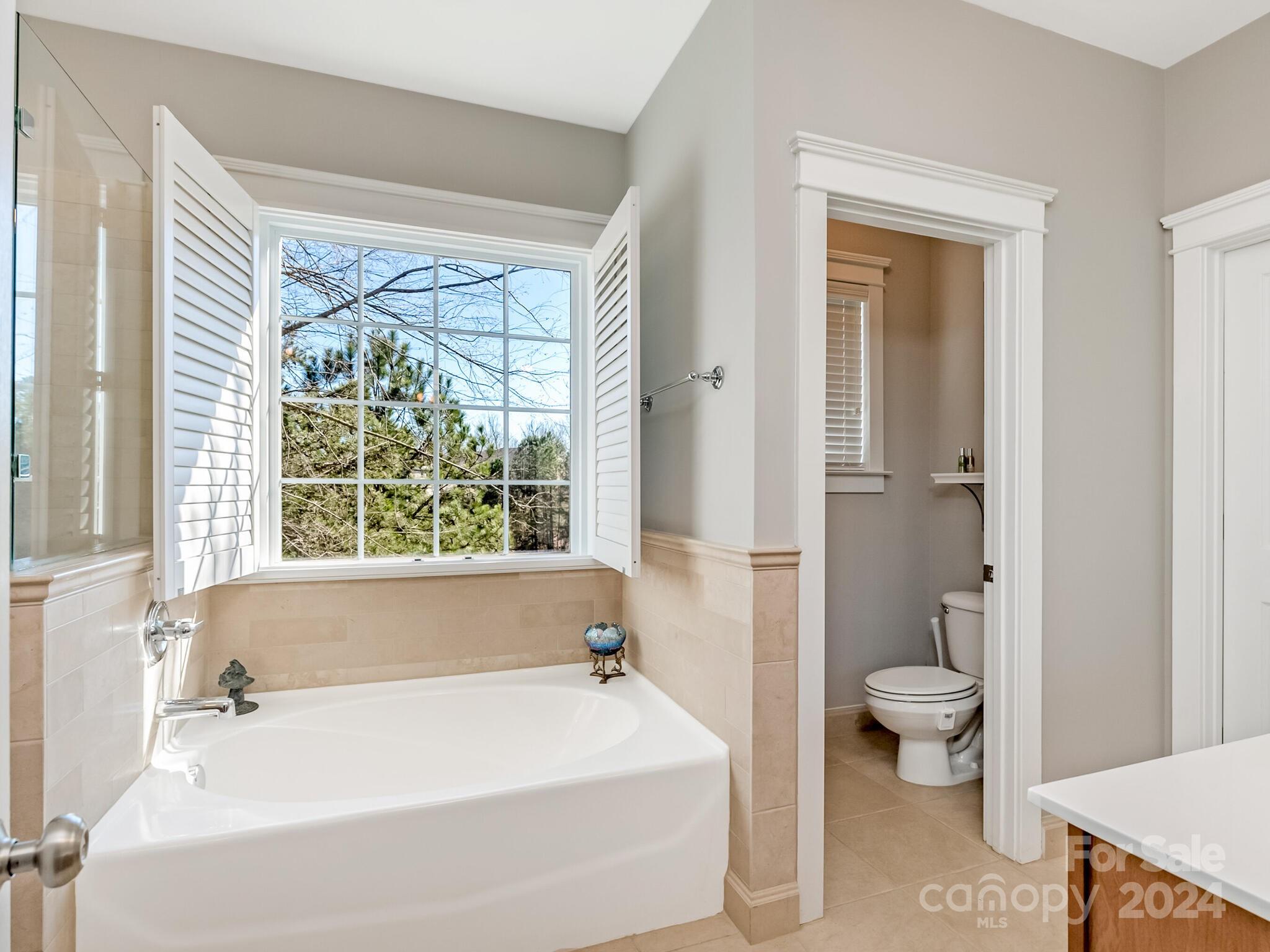 Lakeshore - Residential