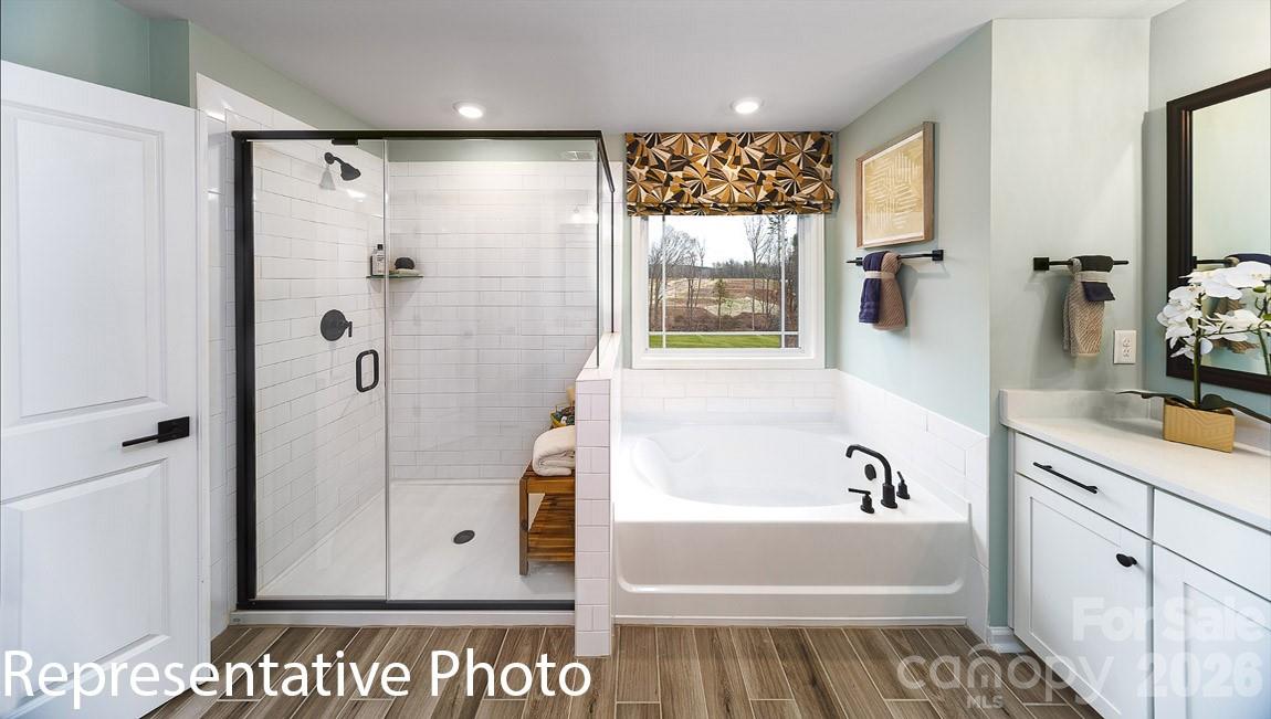 Falls Cove at Lake Norman - Residential