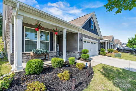 7809 Creek Park Drive Denver NC 28037