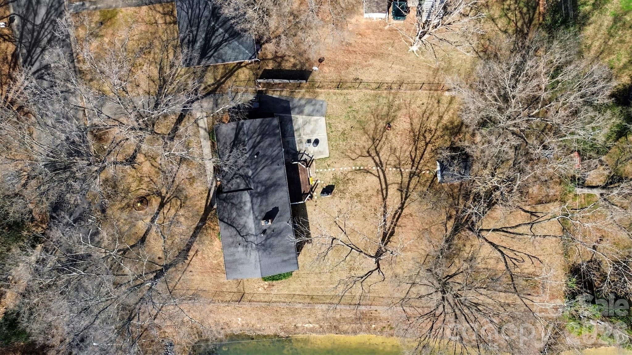 Lakeview Manor - Residential