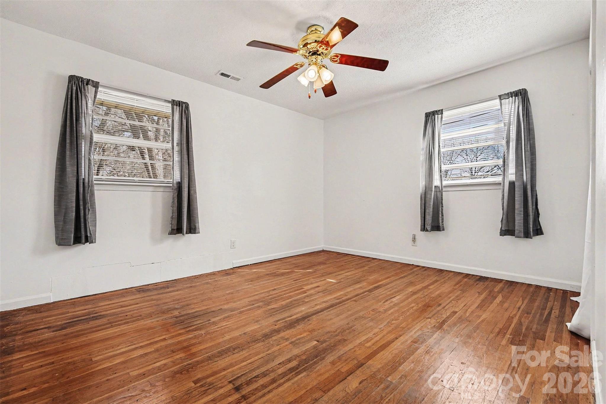 Lakeview Manor - Residential