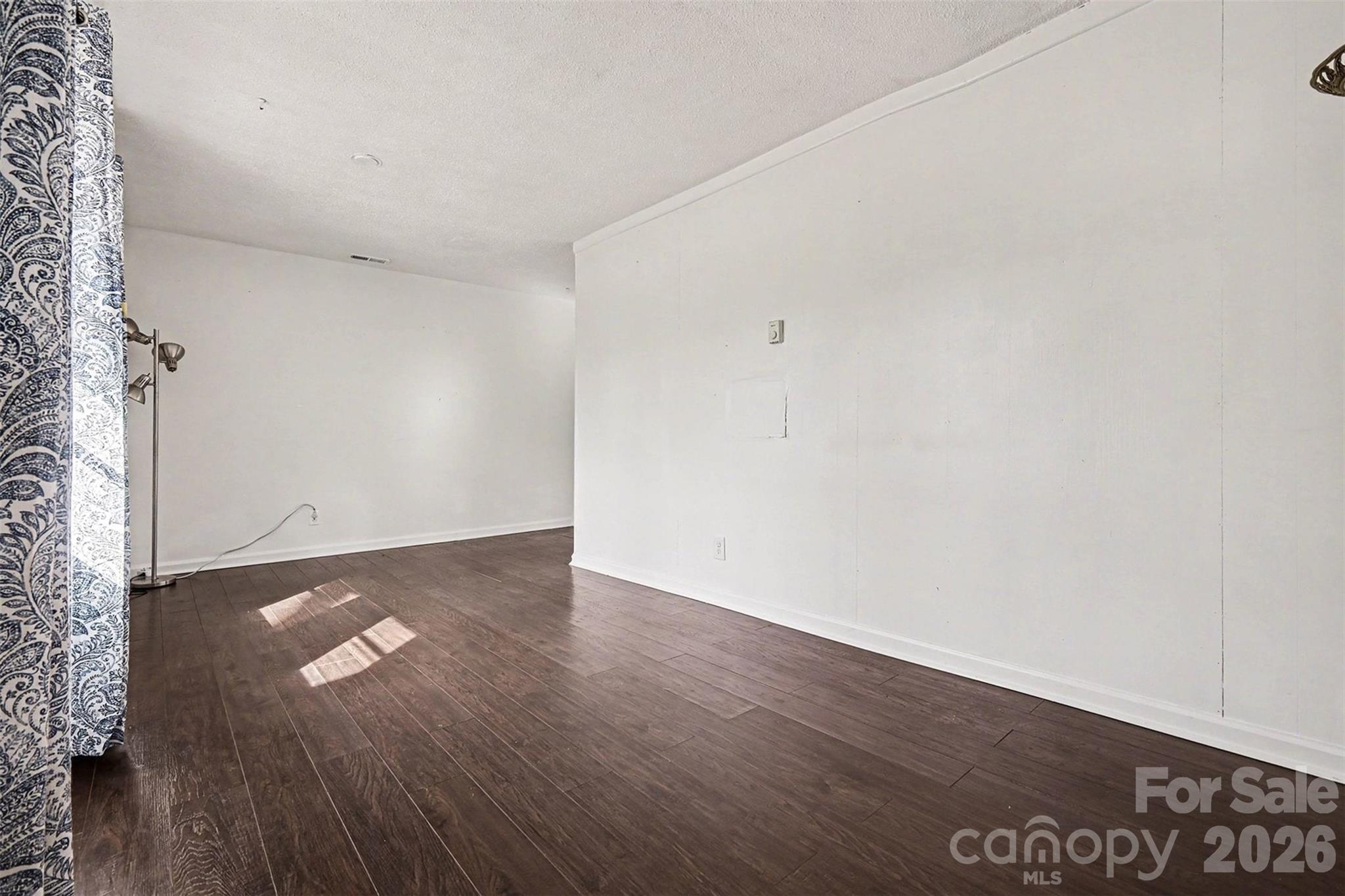 Lakeview Manor - Residential