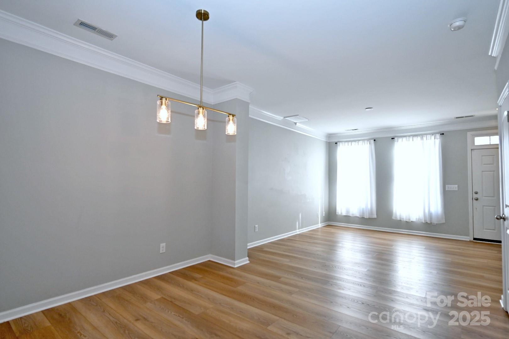 10972 Cedar Walk Lane