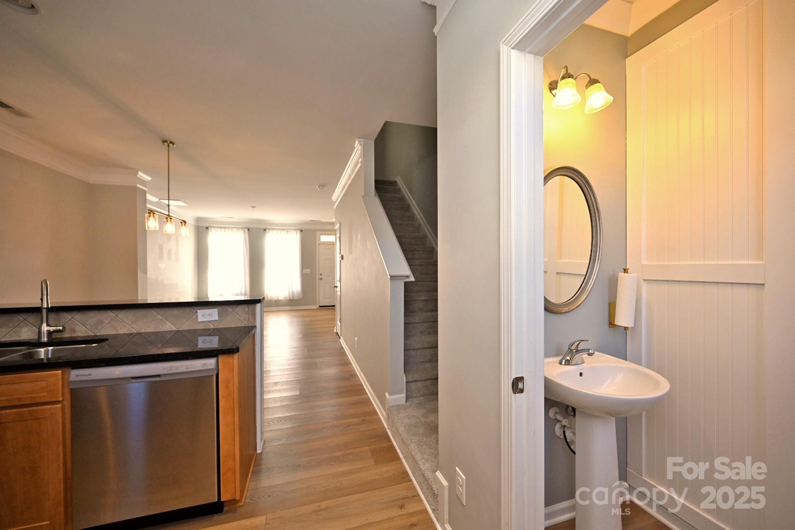 10972 Cedar Walk Lane