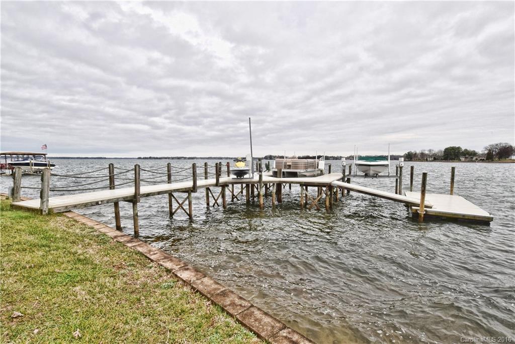 Island Forest - Residential