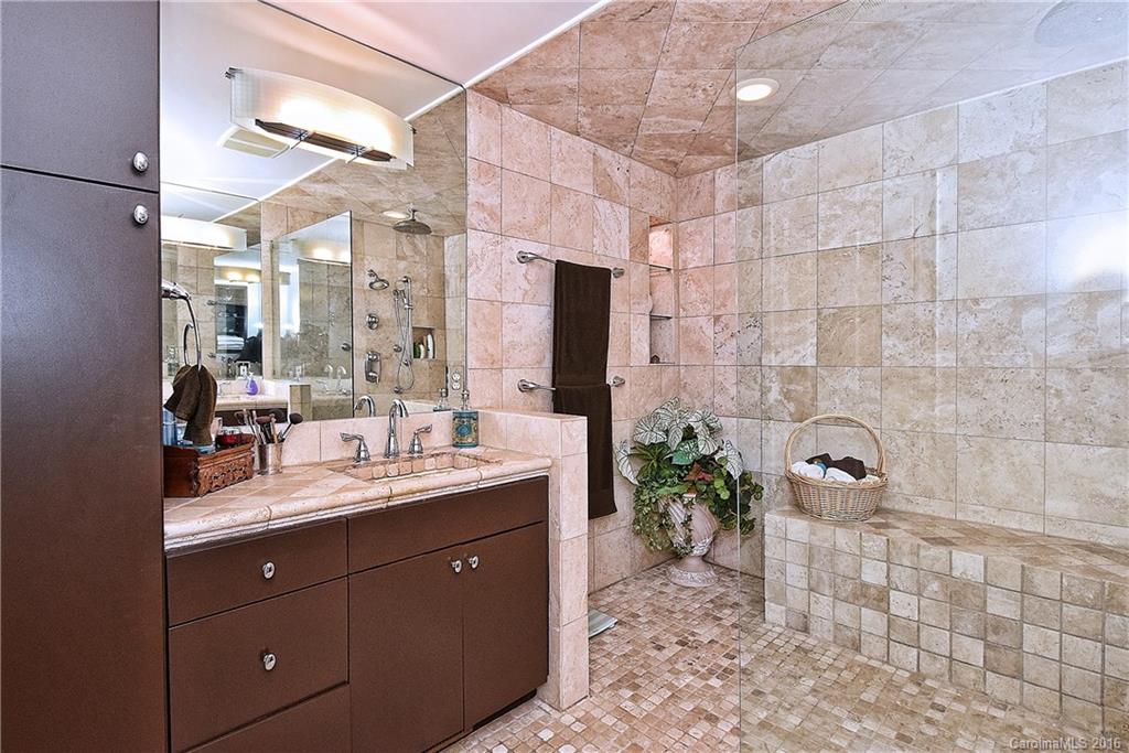 Island Forest - Residential