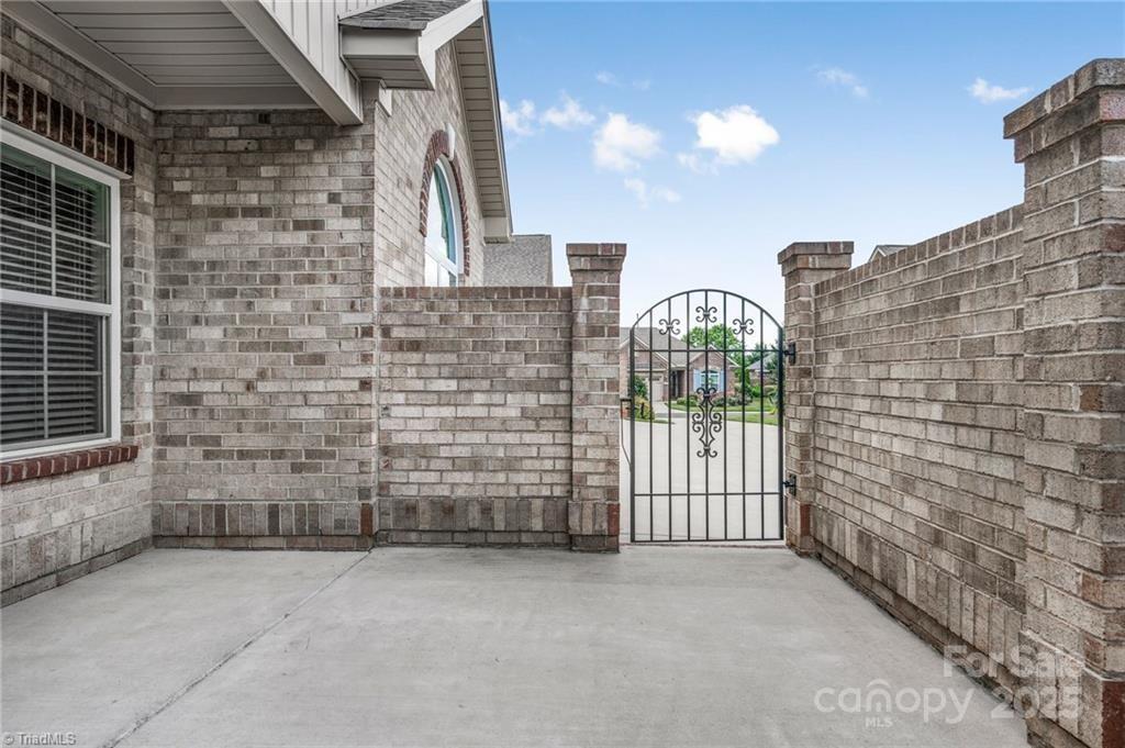 Friedberg Village - Residential