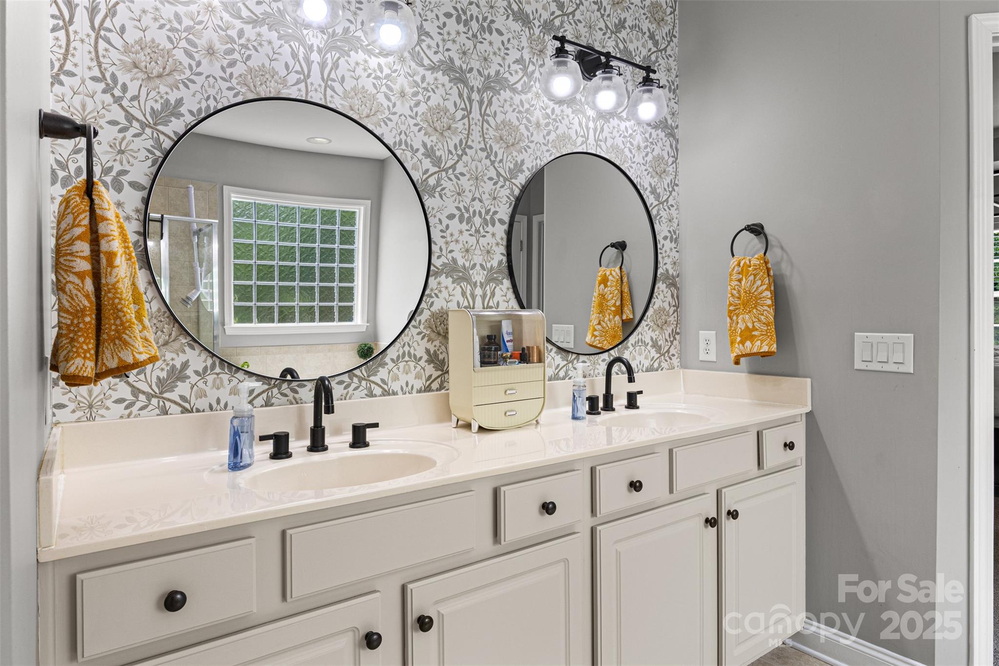 Reserve At Gold Hill - Residential