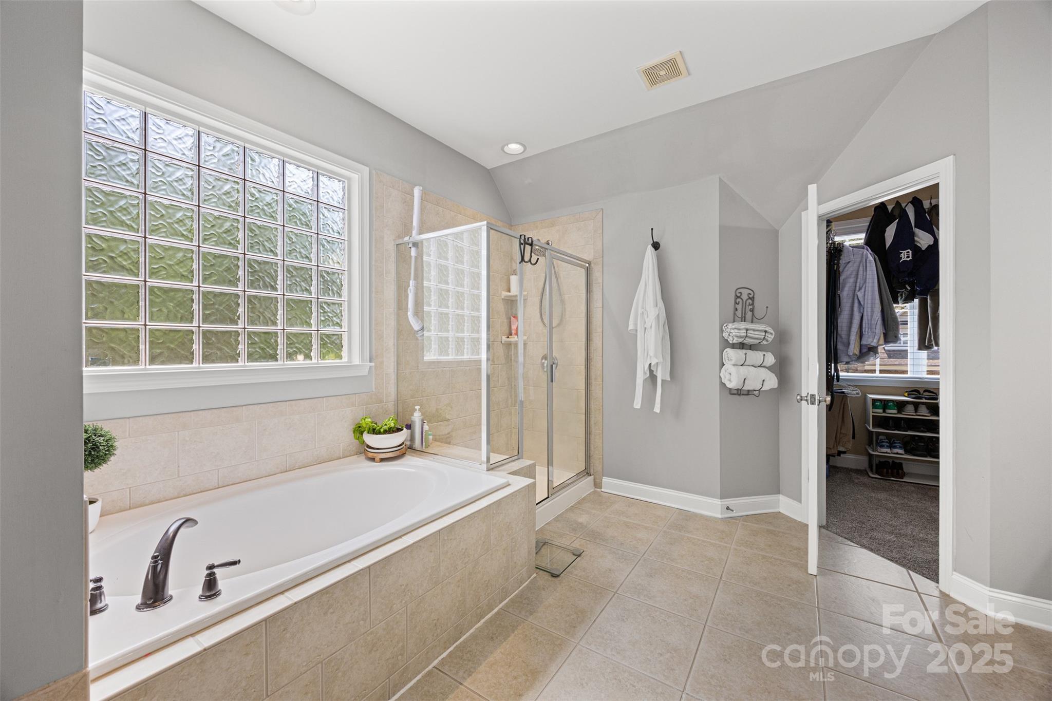 Reserve At Gold Hill - Residential