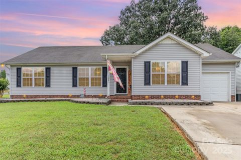 Photo of 10106 Ashley Farm Drive, Matthews, NC 28105 (MLS # 4283061)
