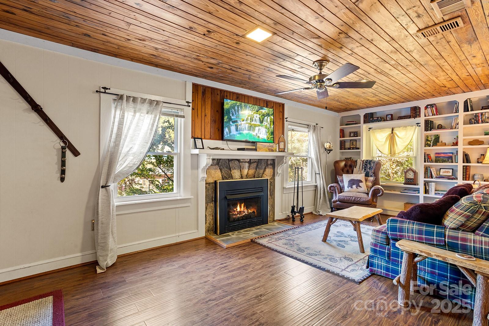 Chimney Rock Village - Residential