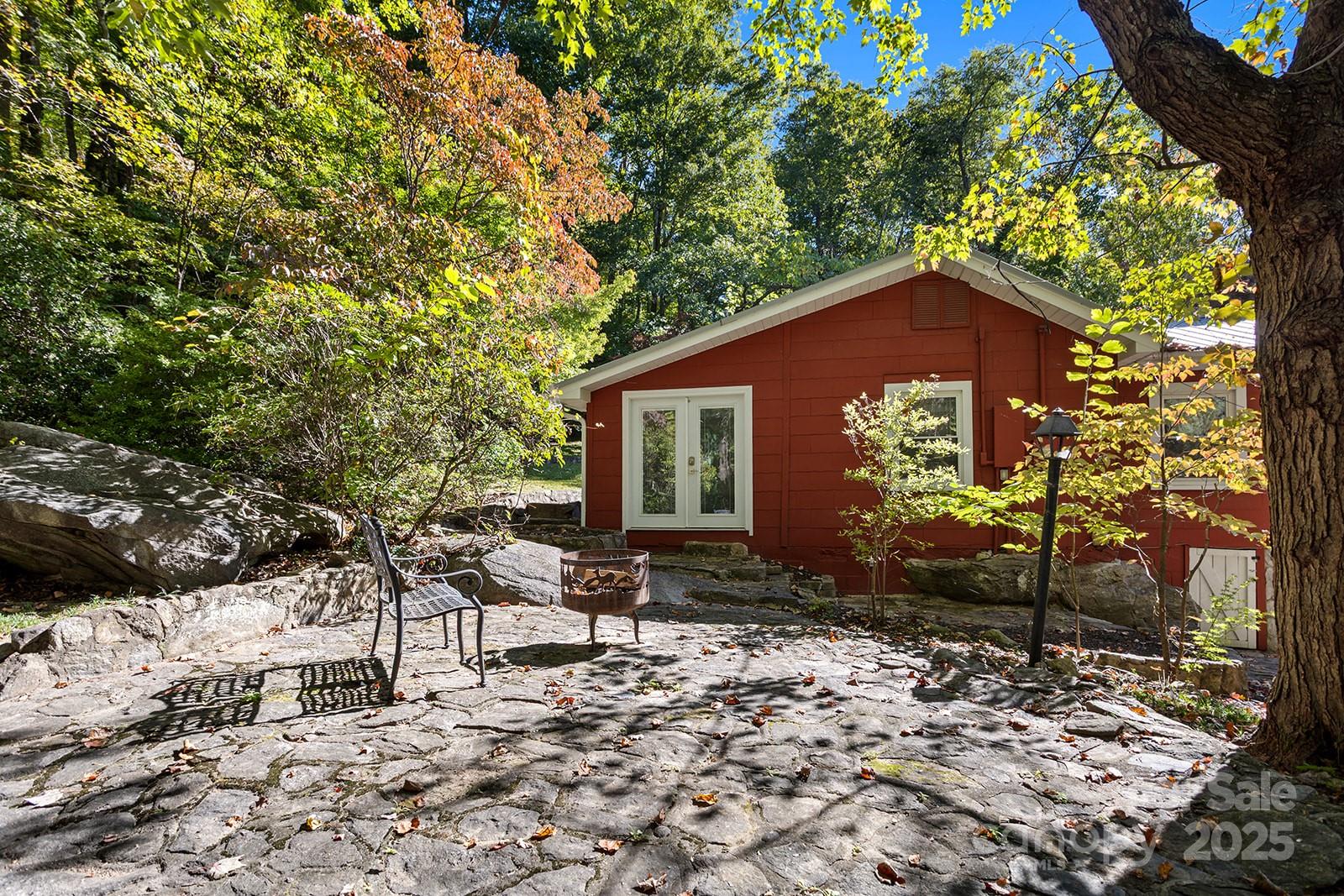 Chimney Rock Village - Residential