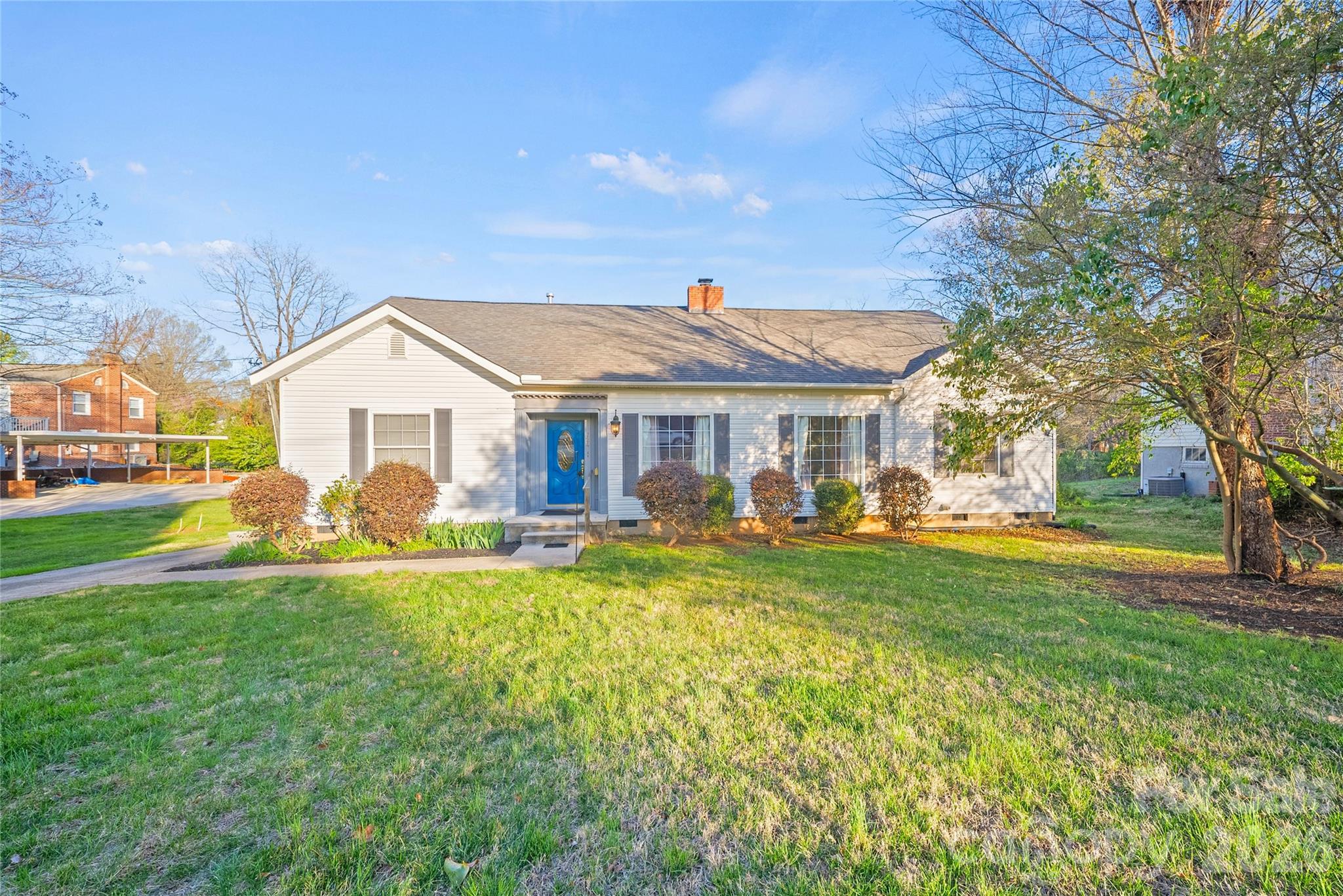 724 N Caldwell Street