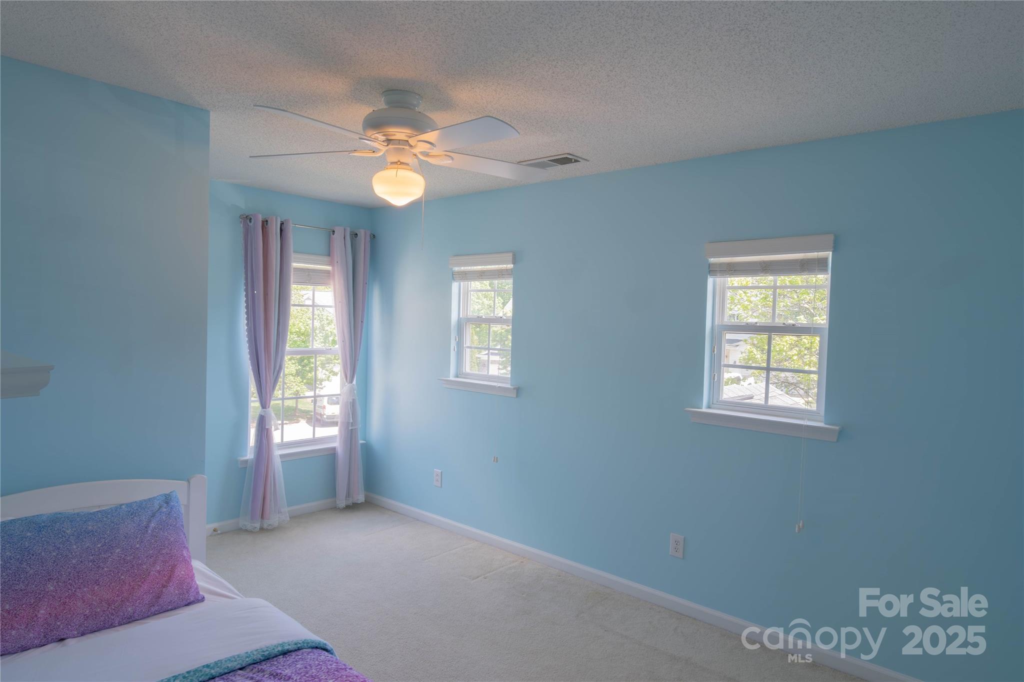 English Trails - Residential