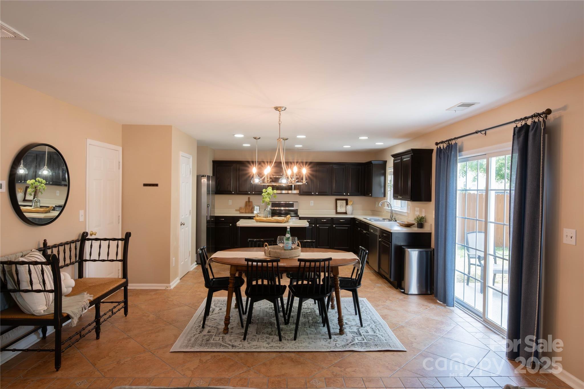 English Trails - Residential