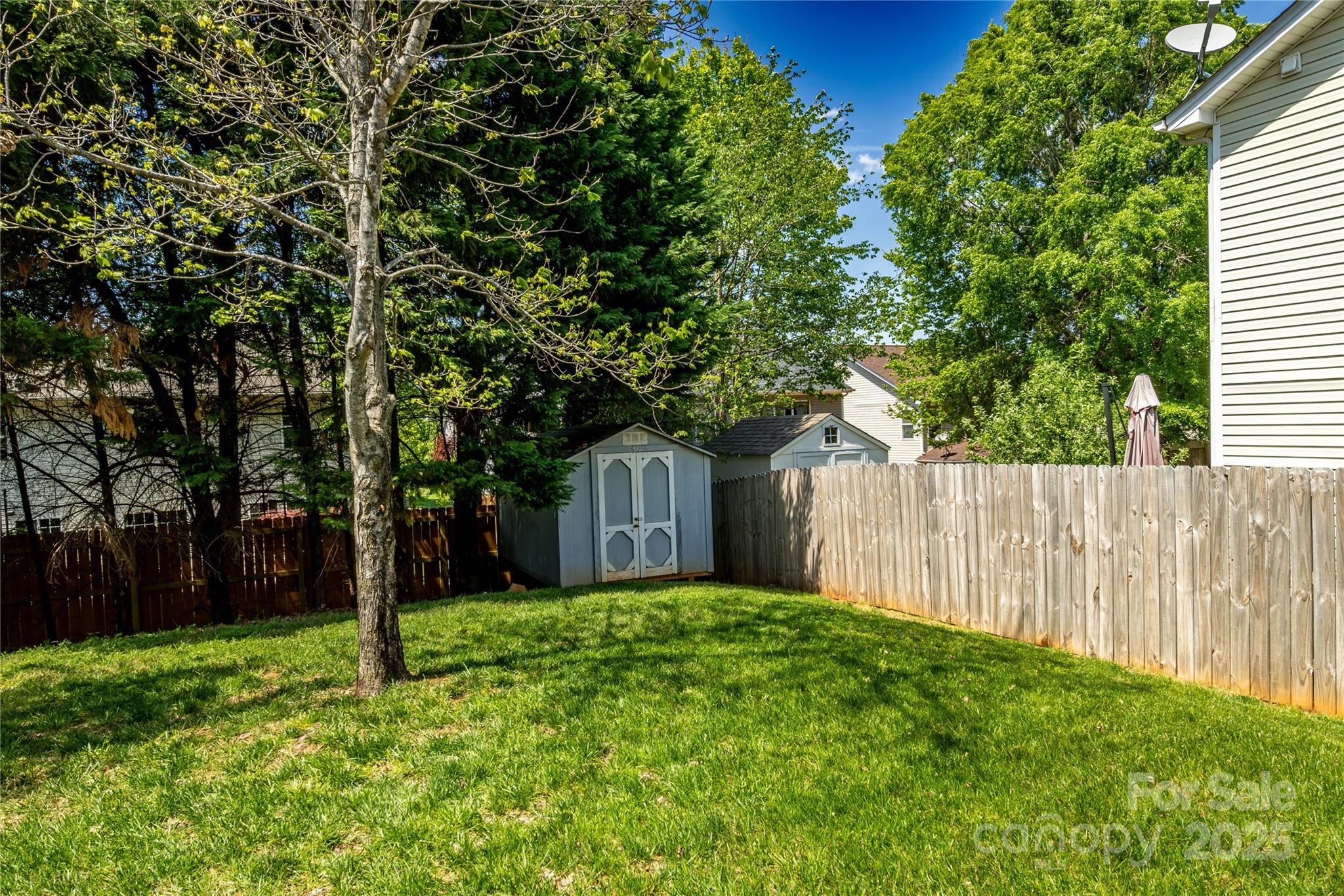 English Trails - Residential