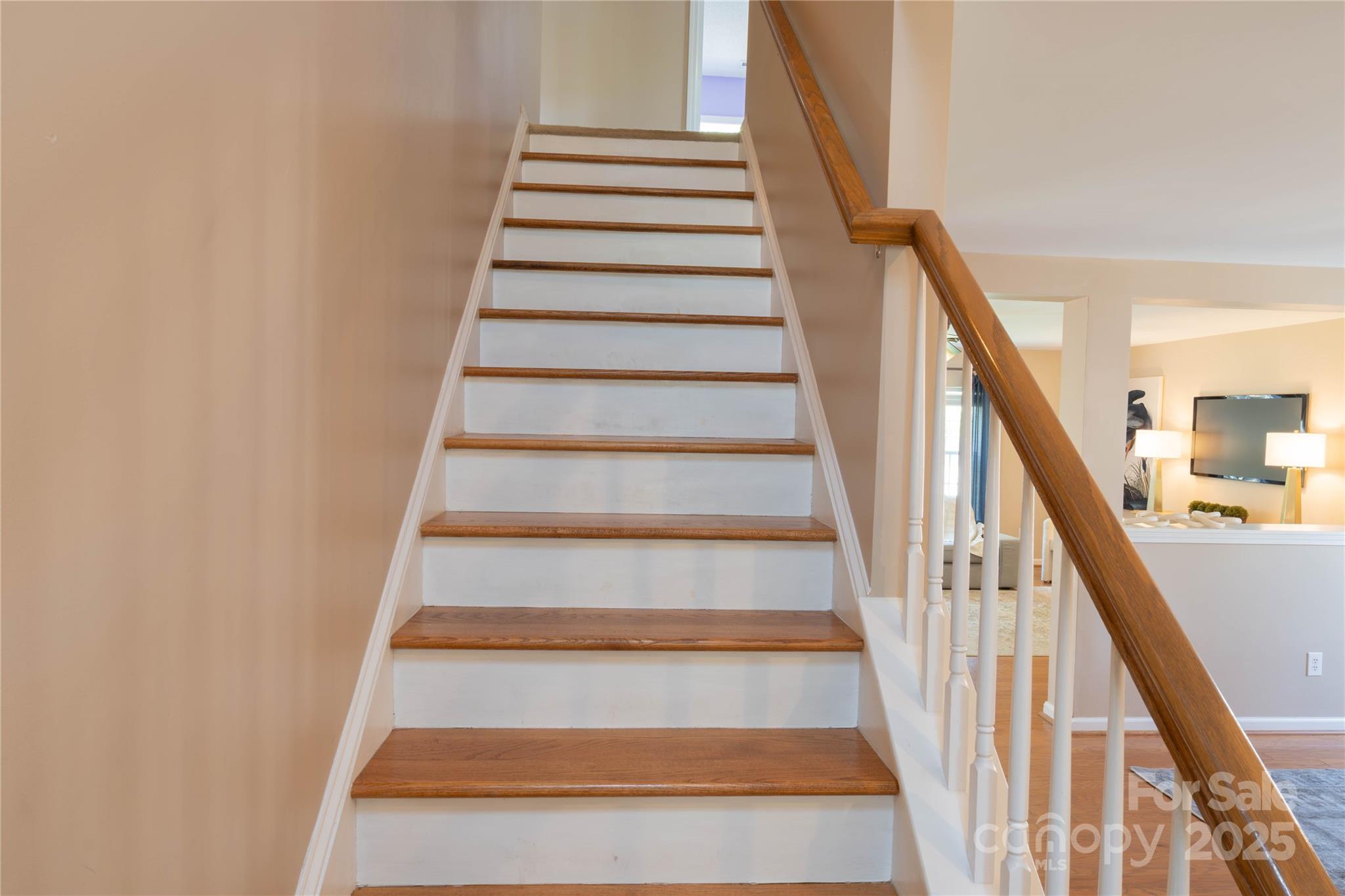 English Trails - Residential