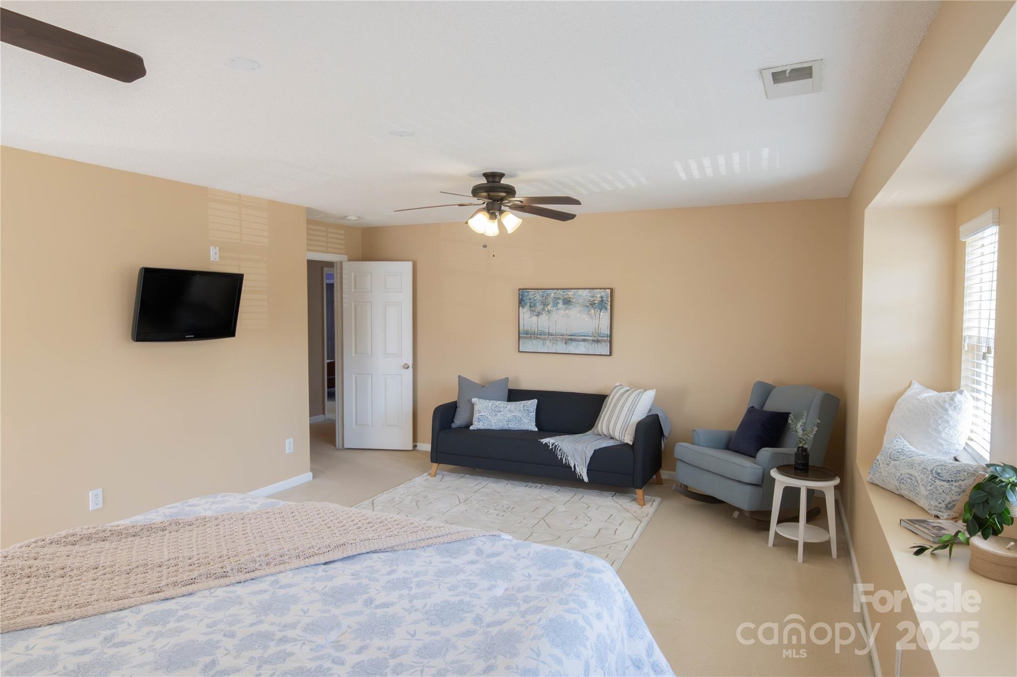 English Trails - Residential