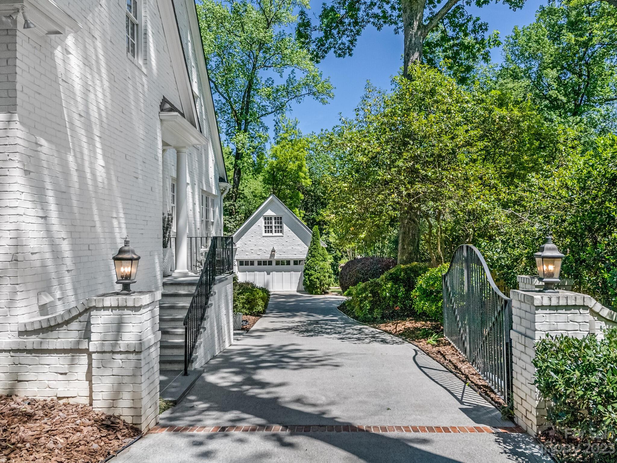 Myers Park - Residential