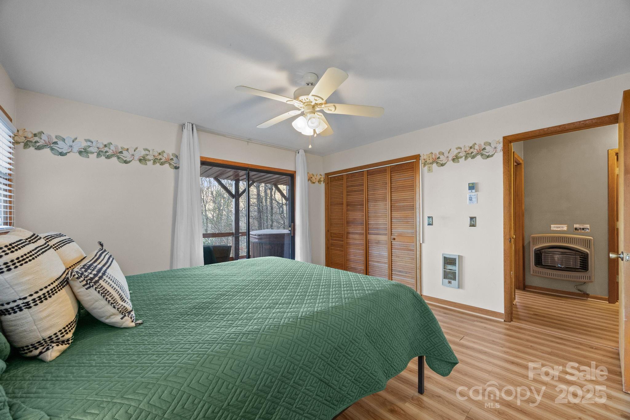 Cranberry Falls - Residential