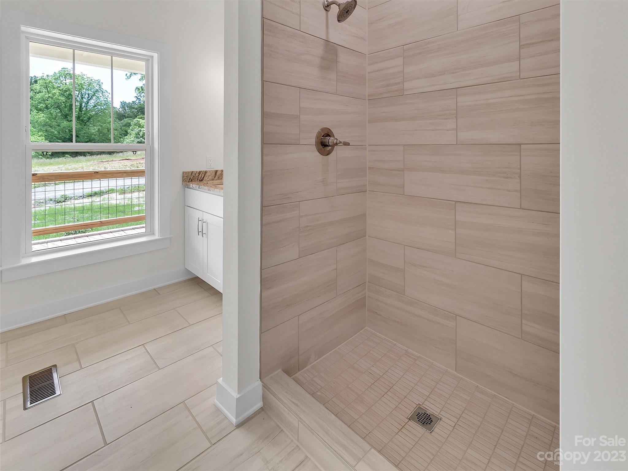 Walnut Ridge - Residential