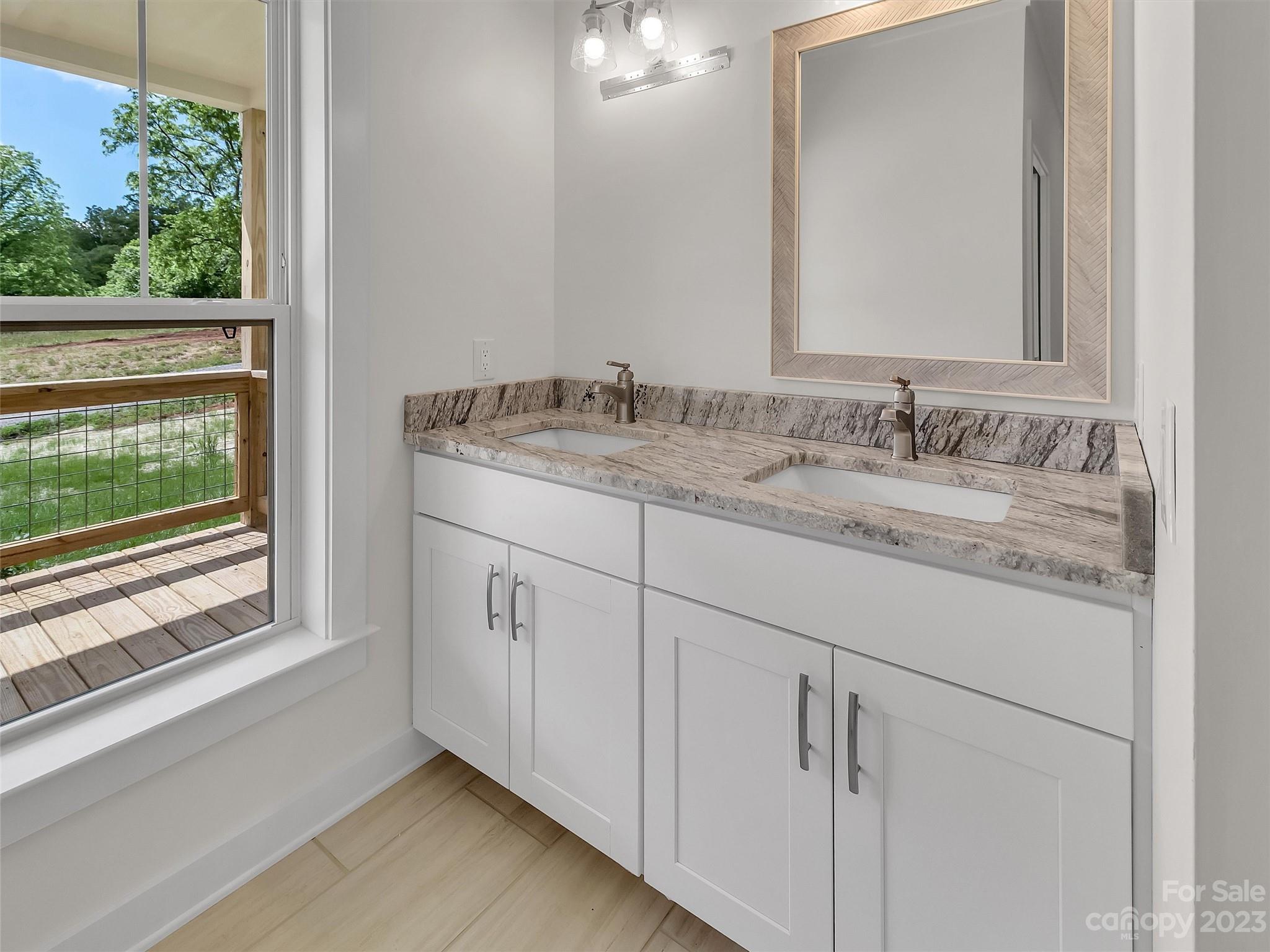 Walnut Ridge - Residential