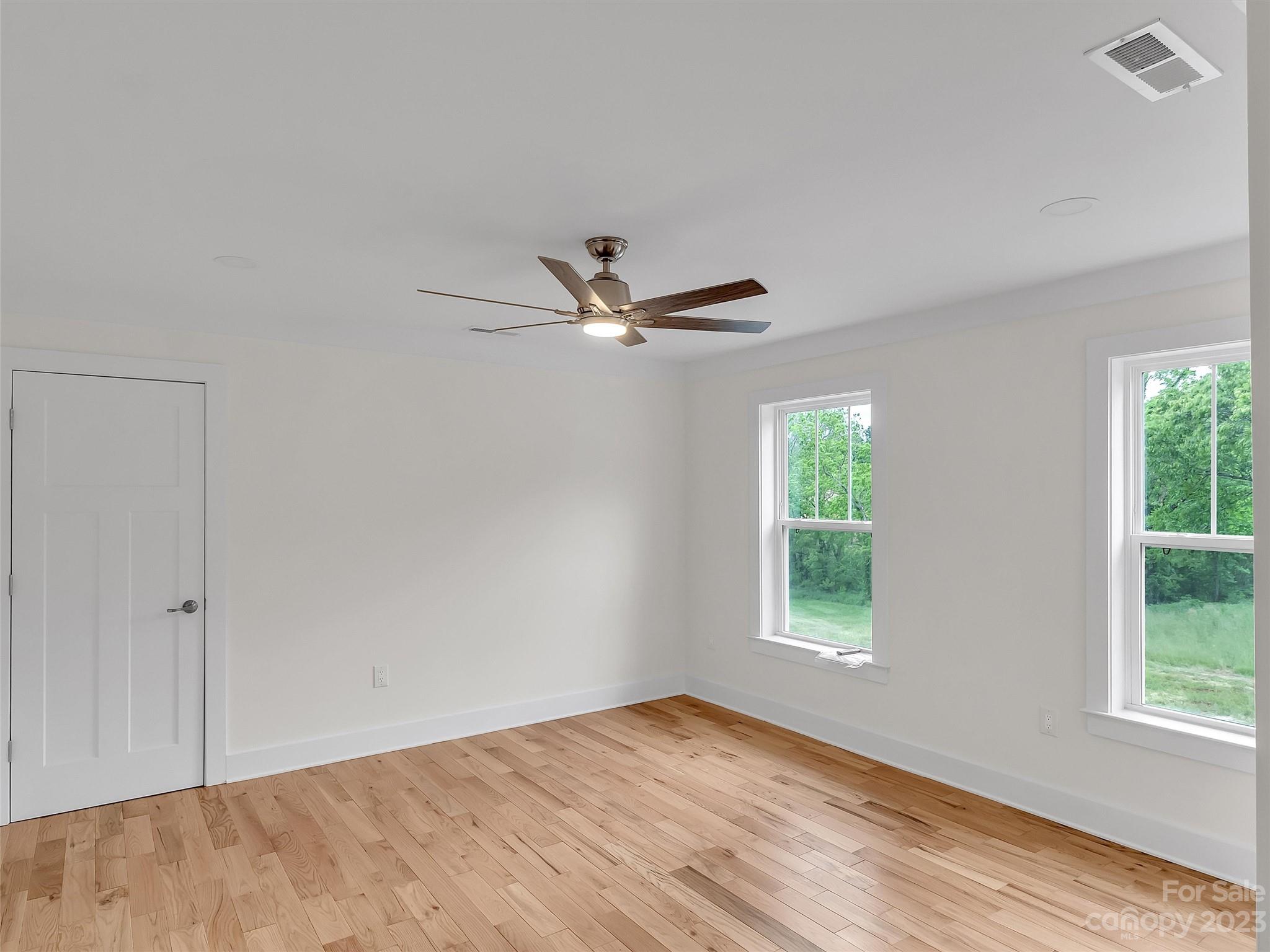 Walnut Ridge - Residential