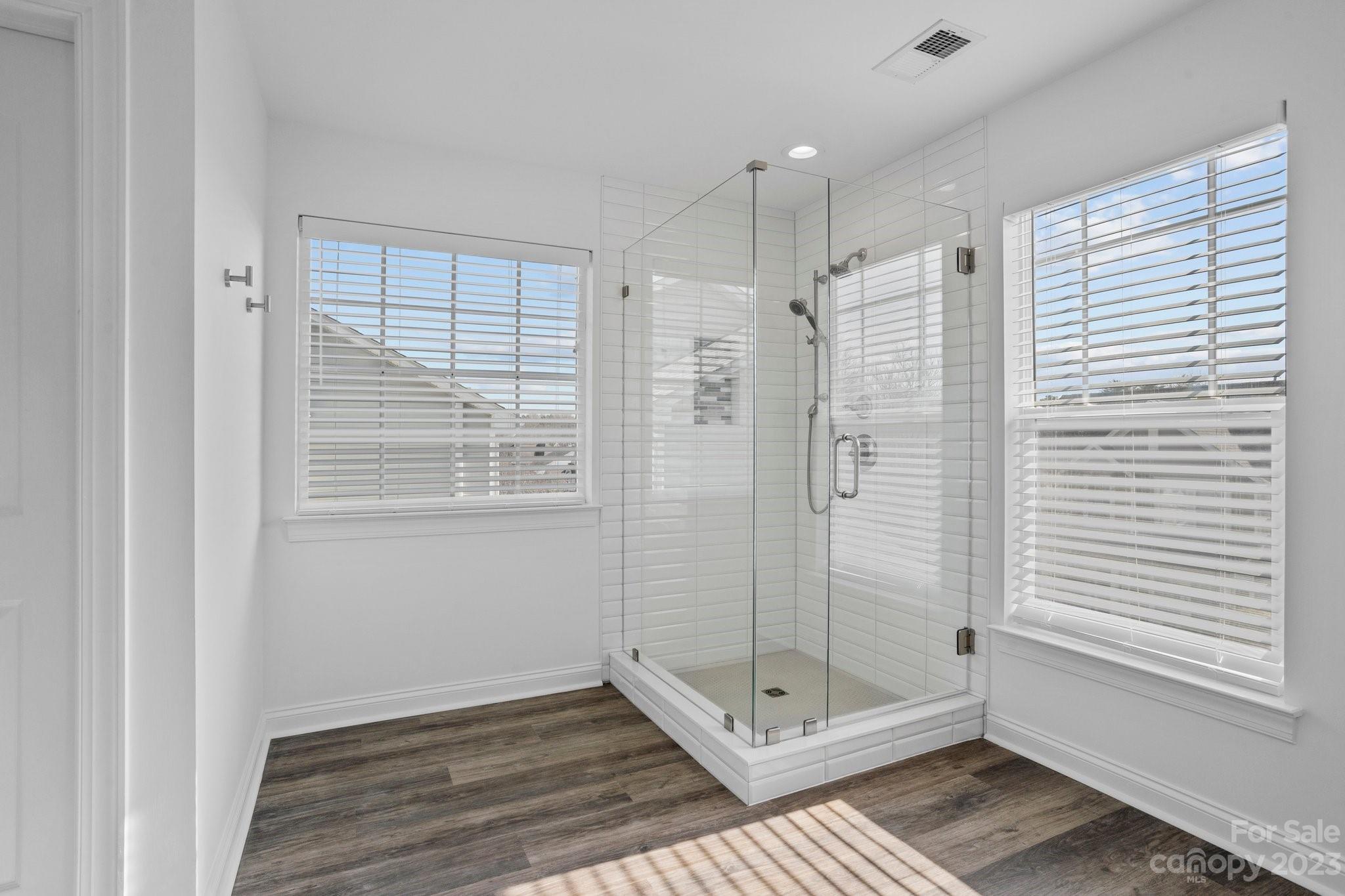 Macaulay - Residential