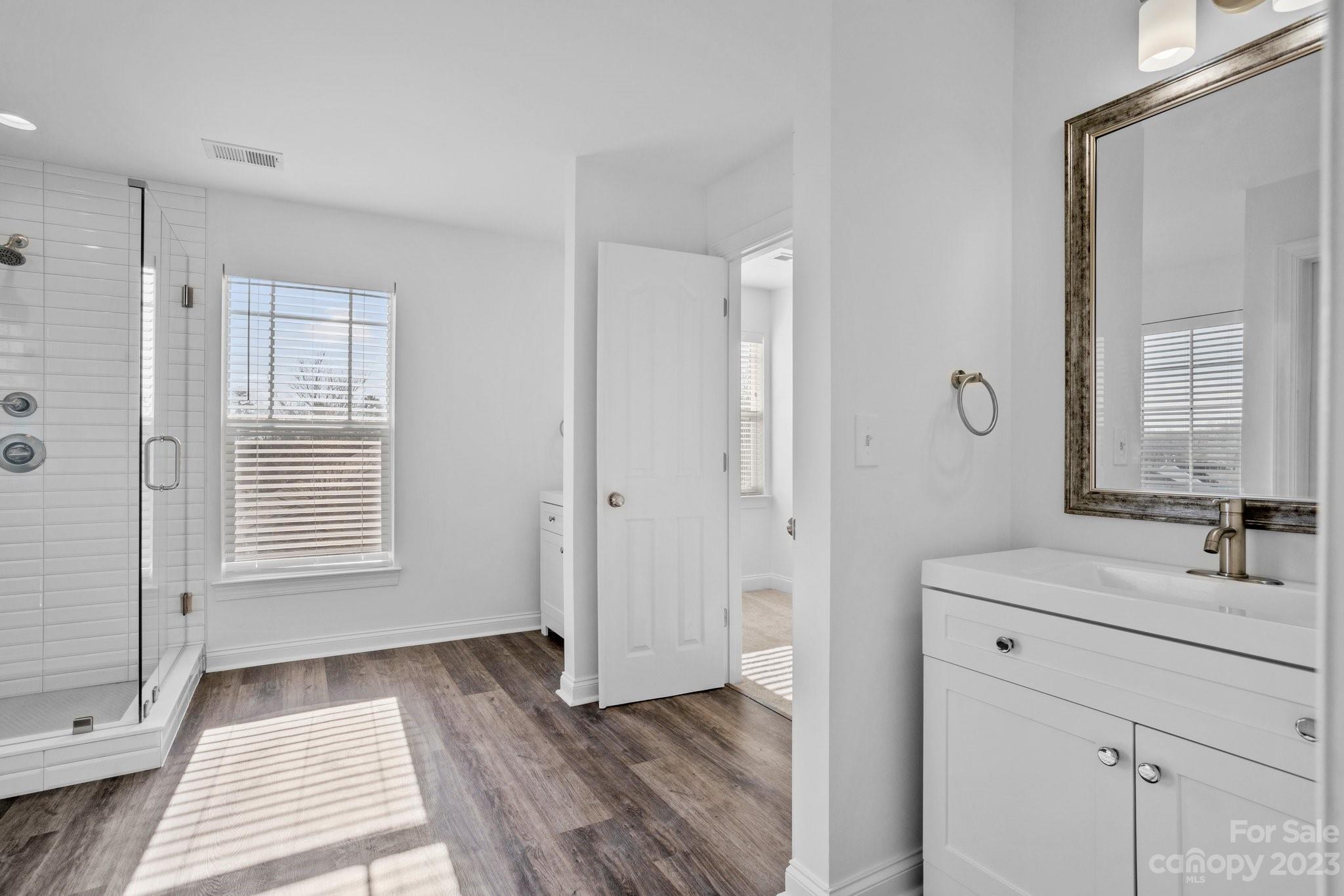 Macaulay - Residential