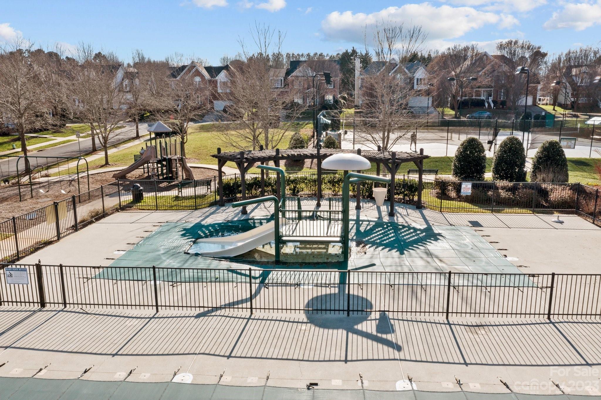 Macaulay - Residential