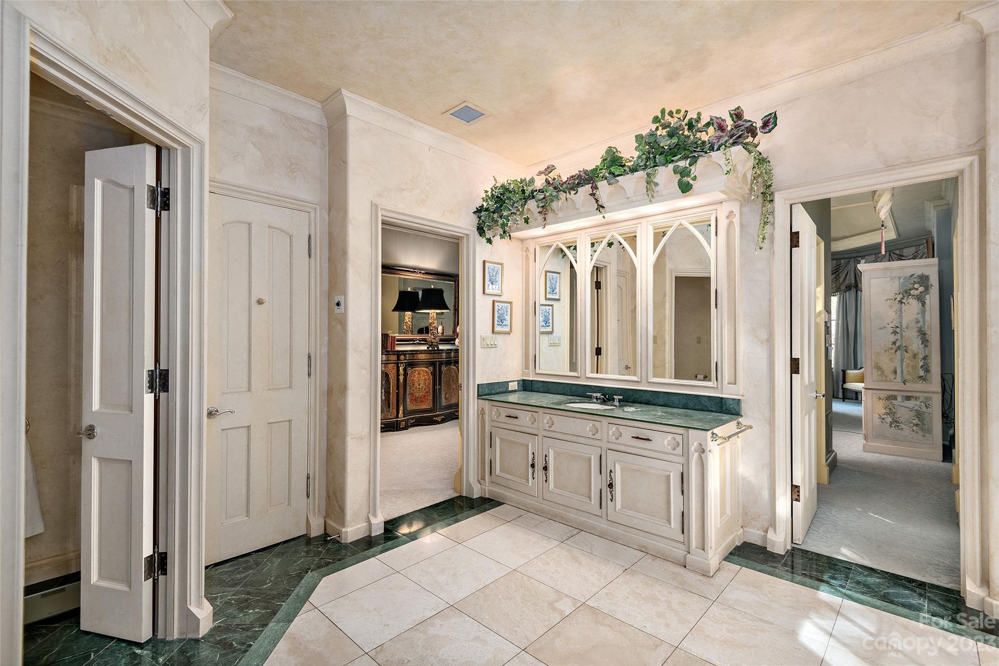 Biltmore Forest - Residential