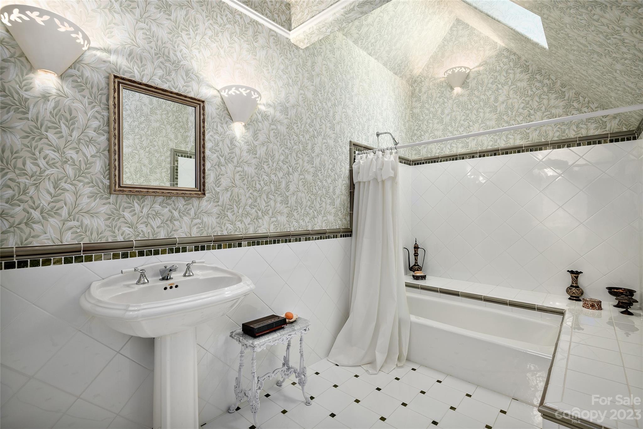 Biltmore Forest - Residential