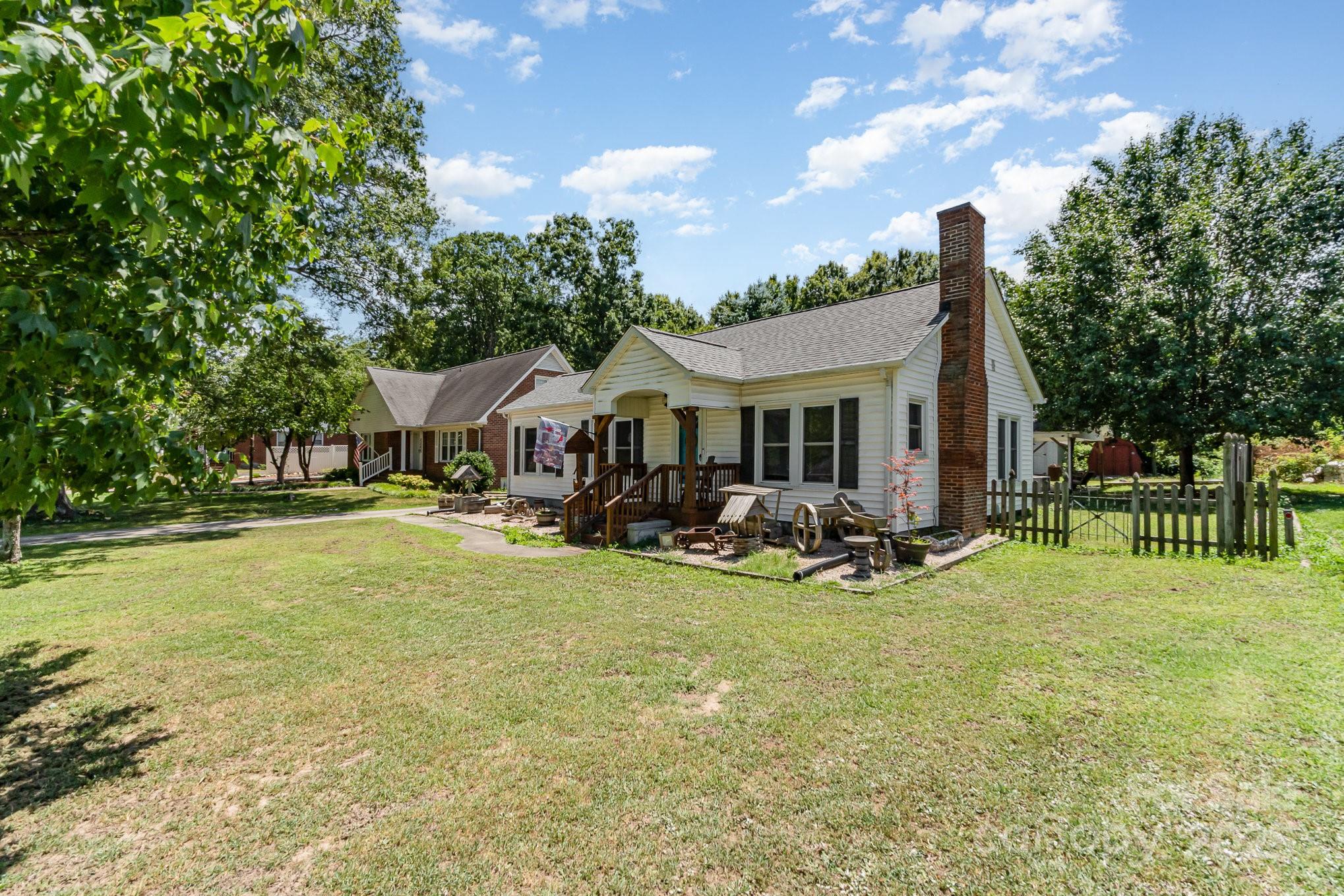 1306 Brantley Road
