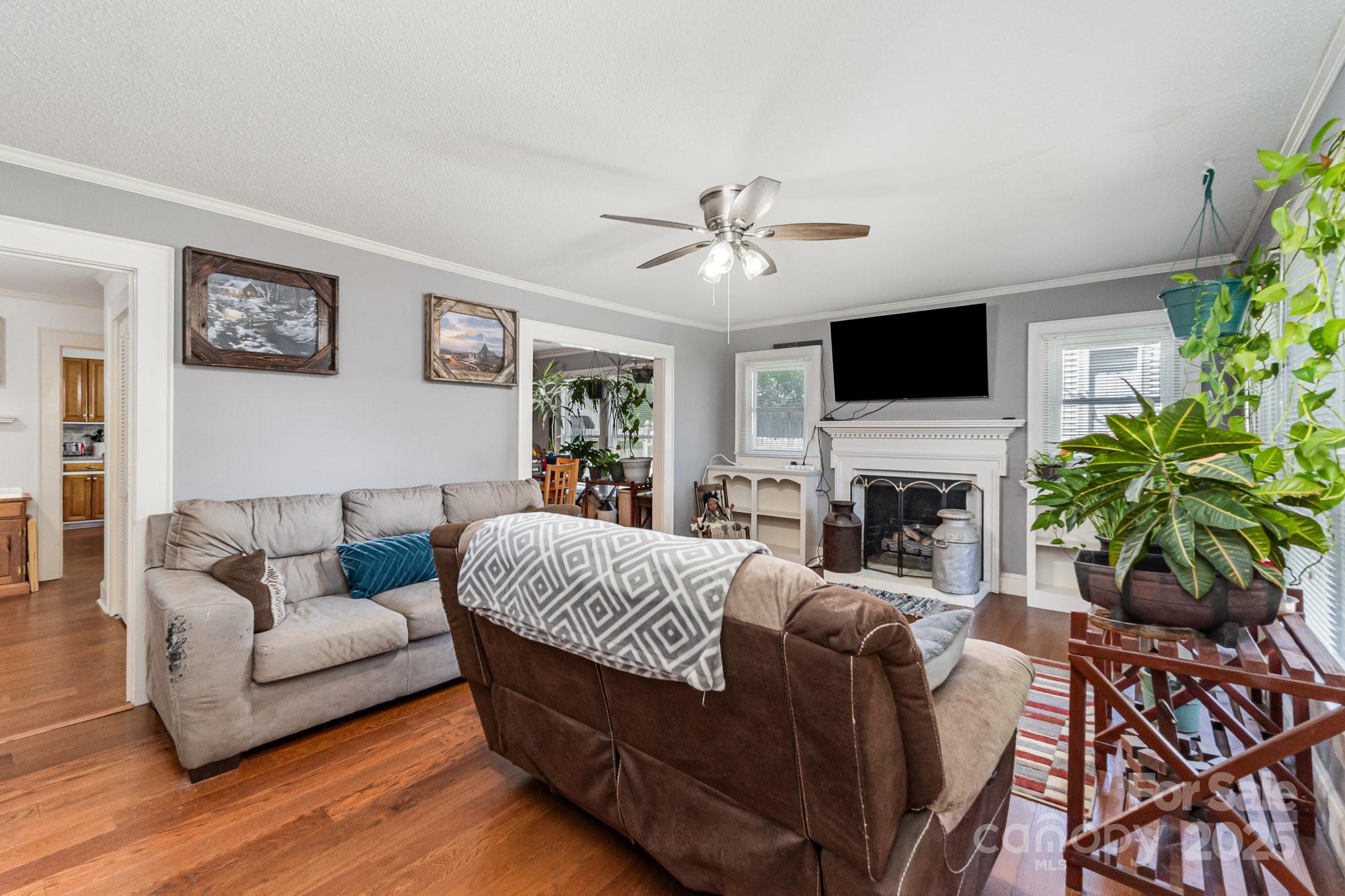 1306 Brantley Road