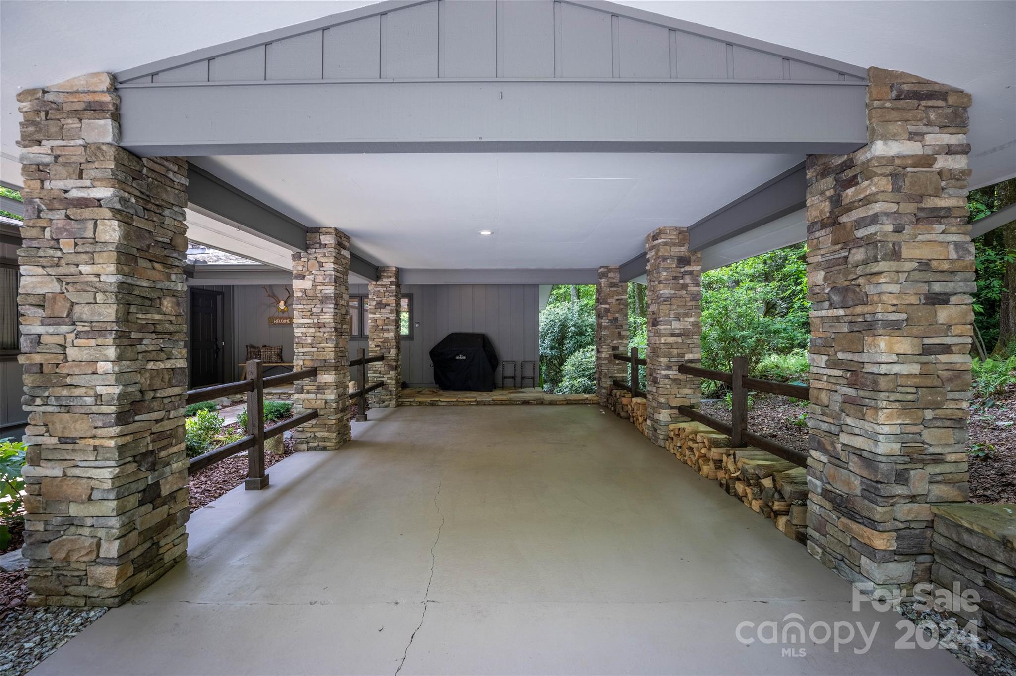 Lake Toxaway Estates - Residential