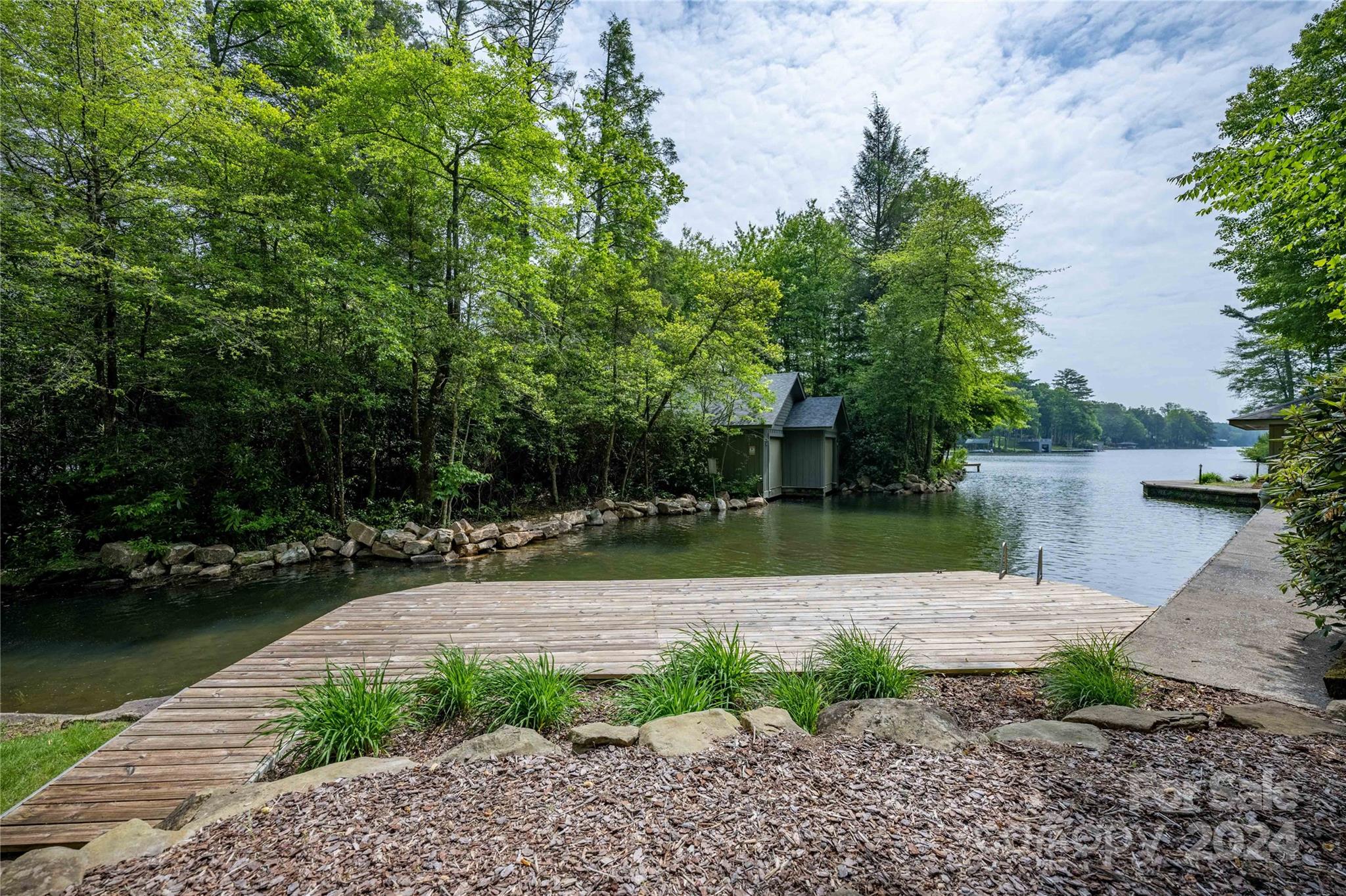 Lake Toxaway Estates - Residential