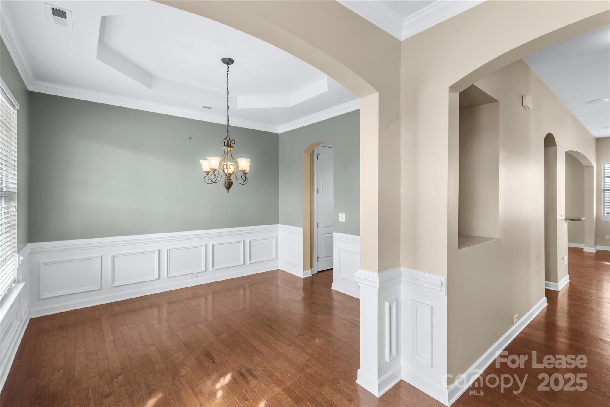 1010 Wellscroft Road