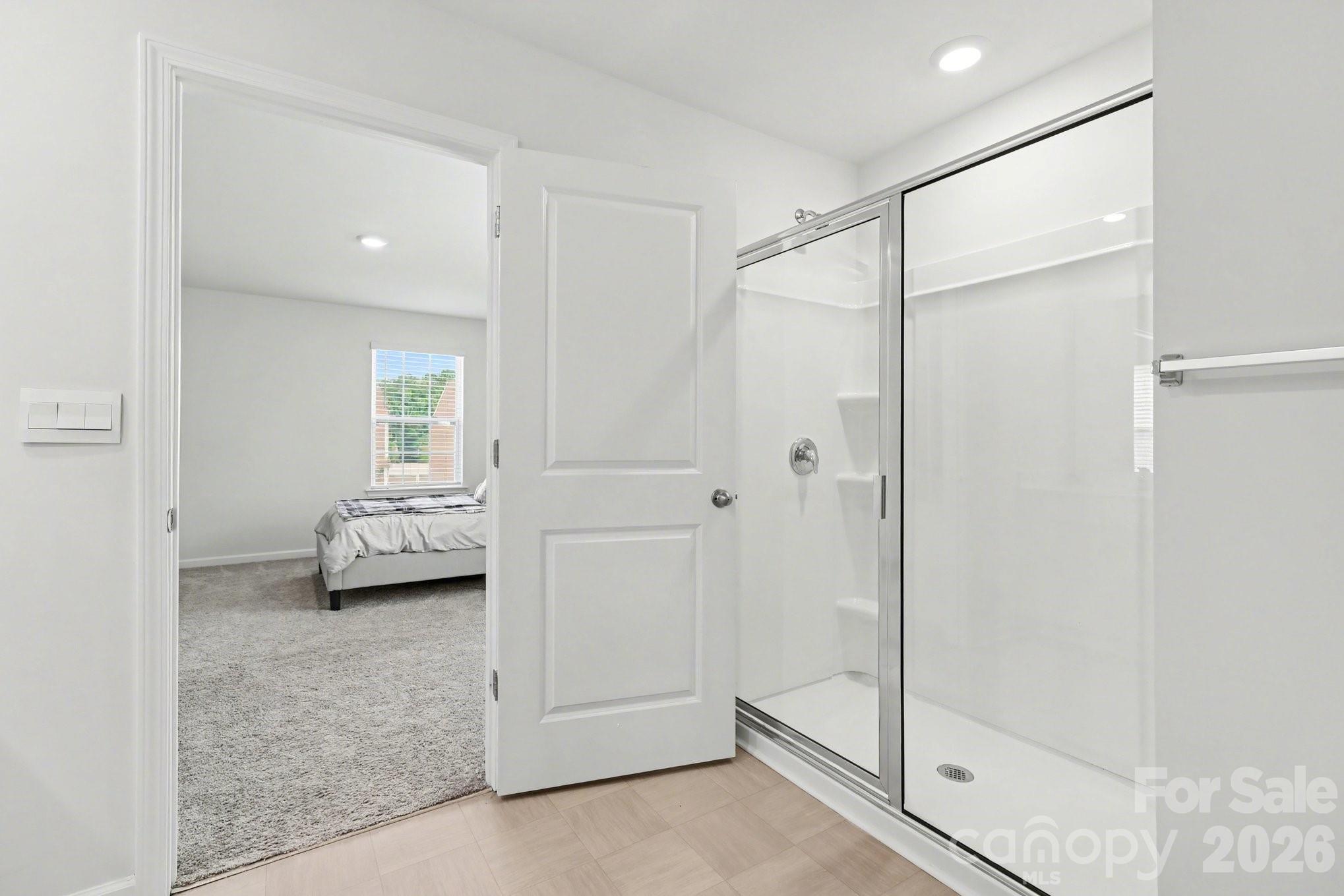 The Enclave At Sugar Creek - Residential