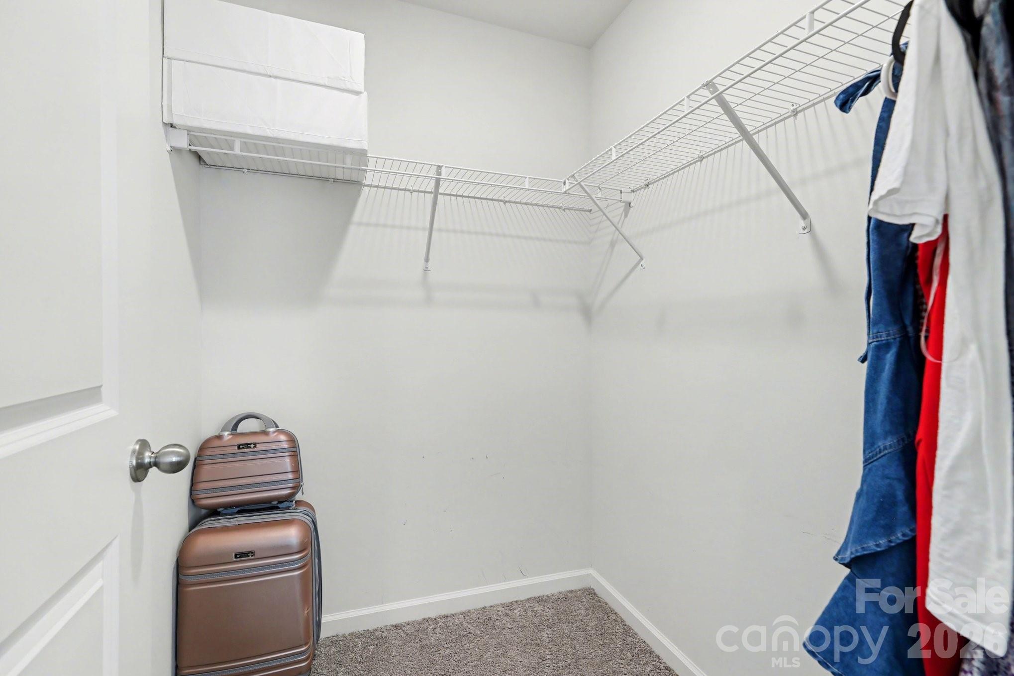 The Enclave At Sugar Creek - Residential