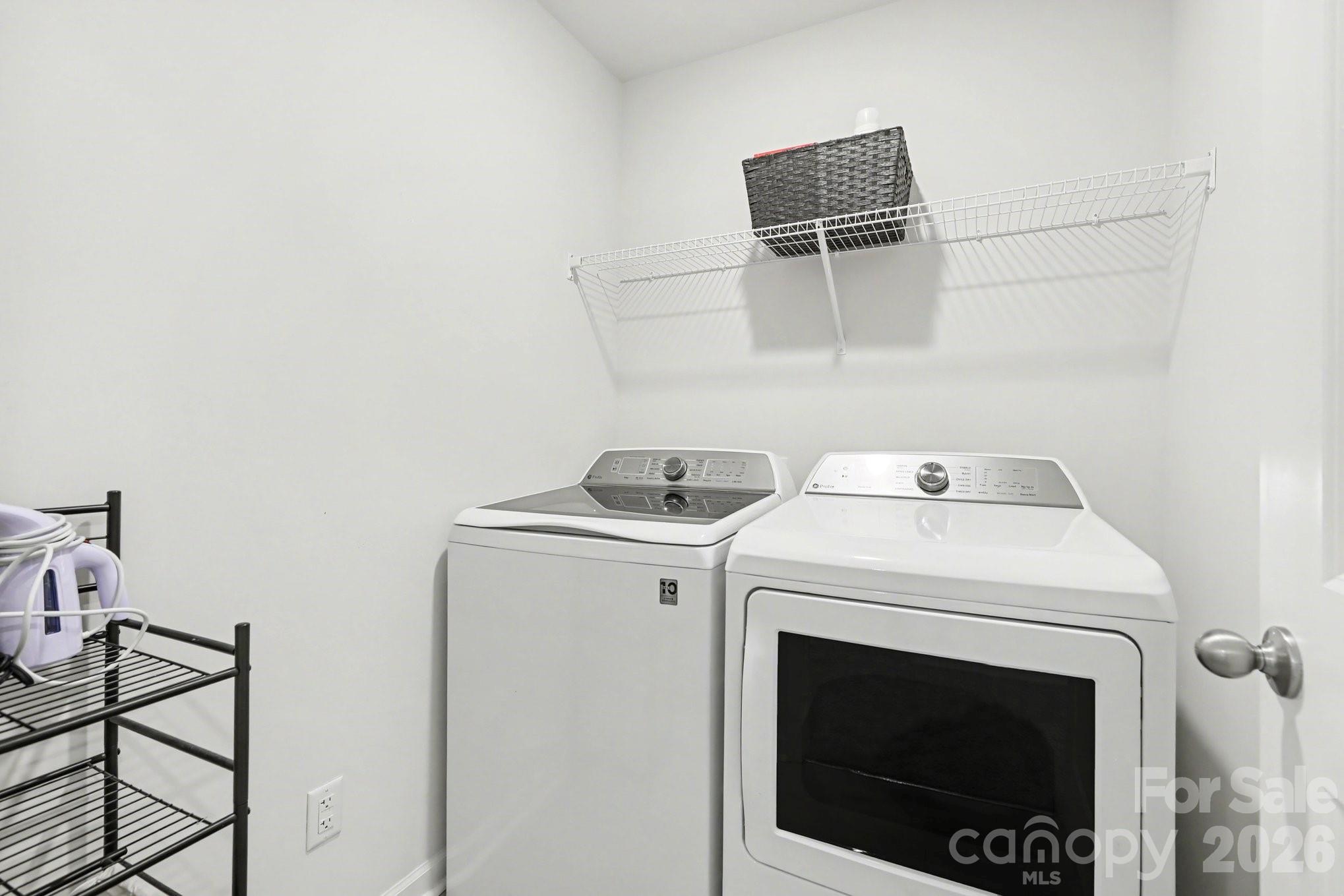 The Enclave At Sugar Creek - Residential