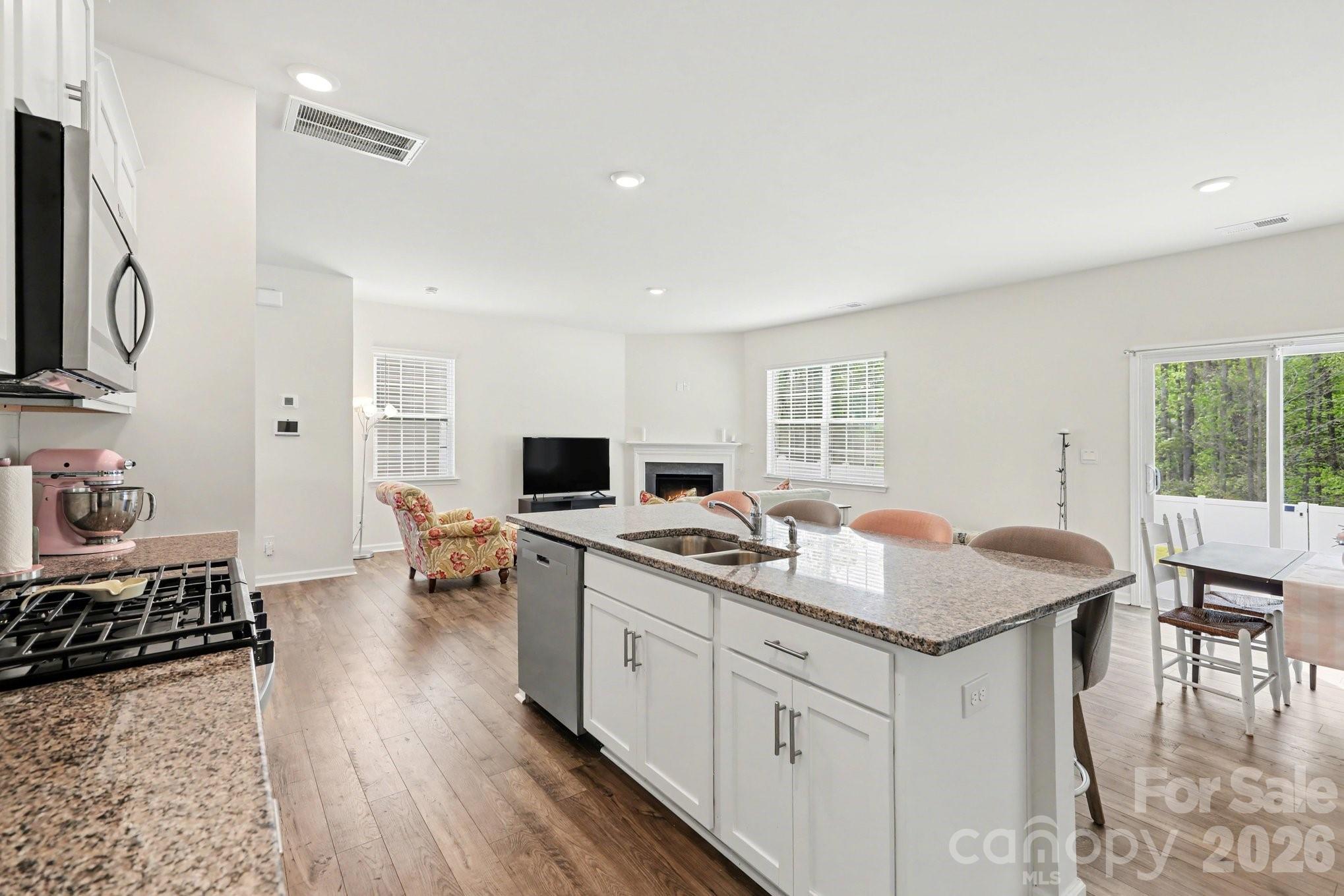 The Enclave At Sugar Creek - Residential