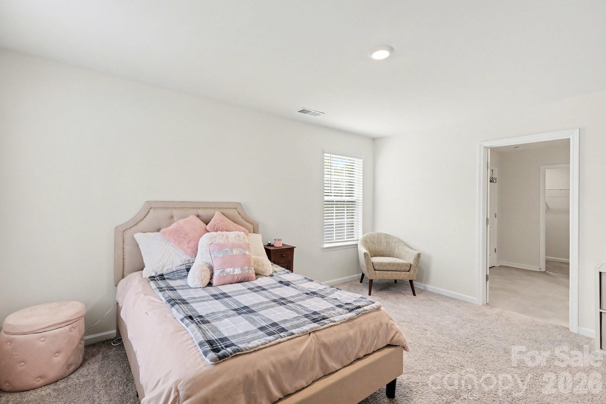 The Enclave At Sugar Creek - Residential