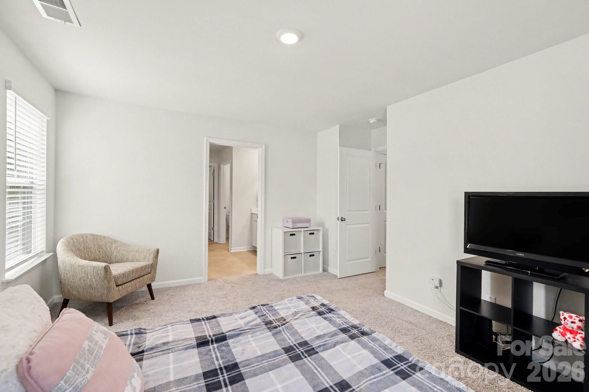 The Enclave At Sugar Creek - Residential