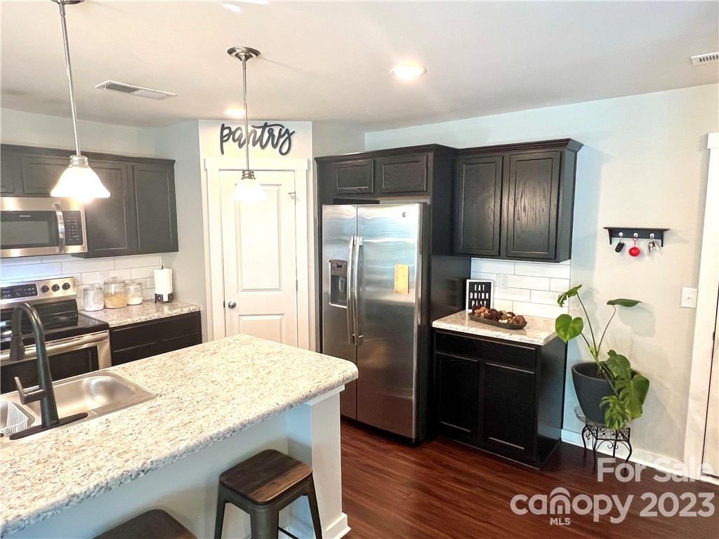 Vineyard Glen - Residential