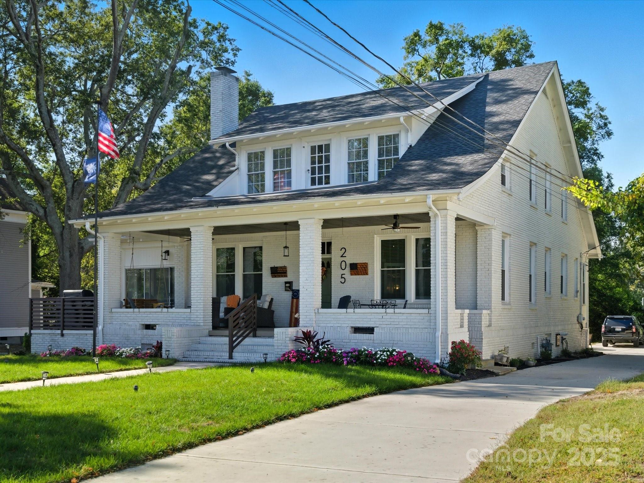 205 Kings Mountain Street